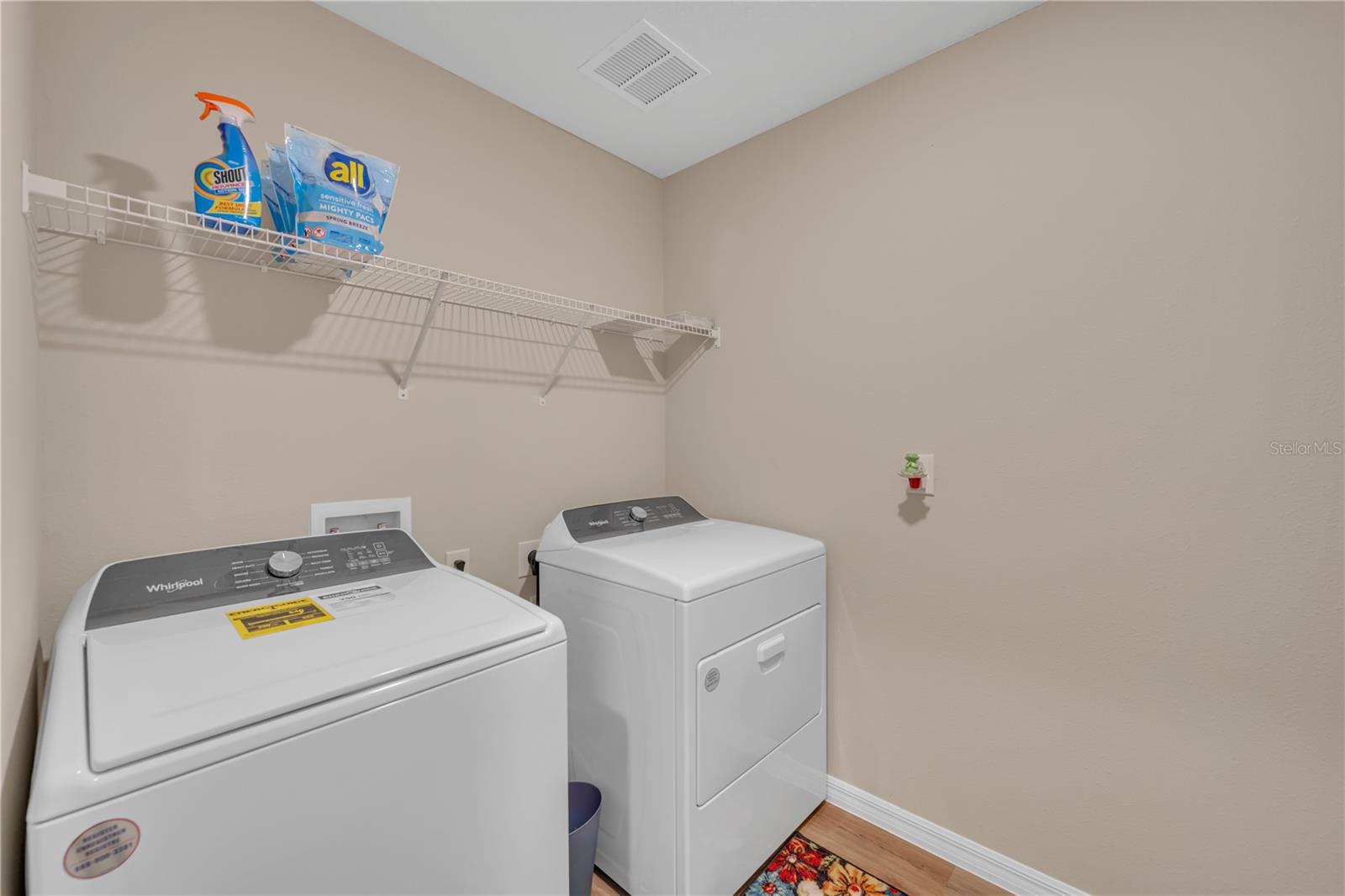 Image 40 of 46 For 12710 Hysmith Loop