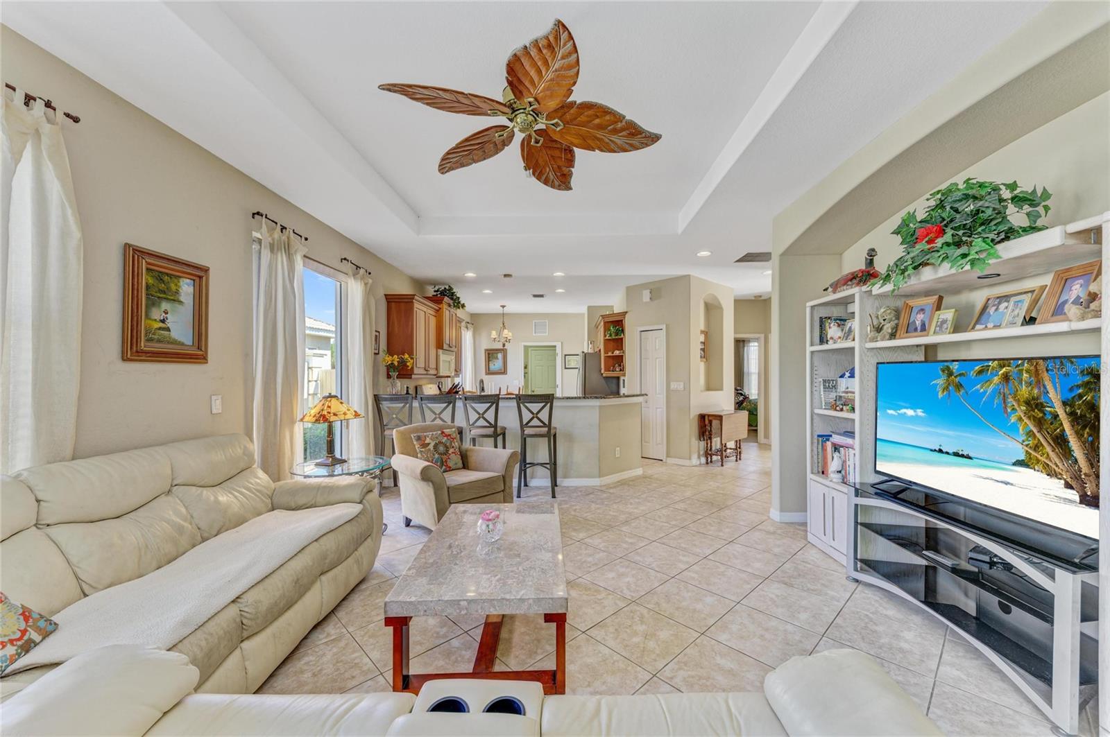 Image 18 of 72 For 298 Padova Way