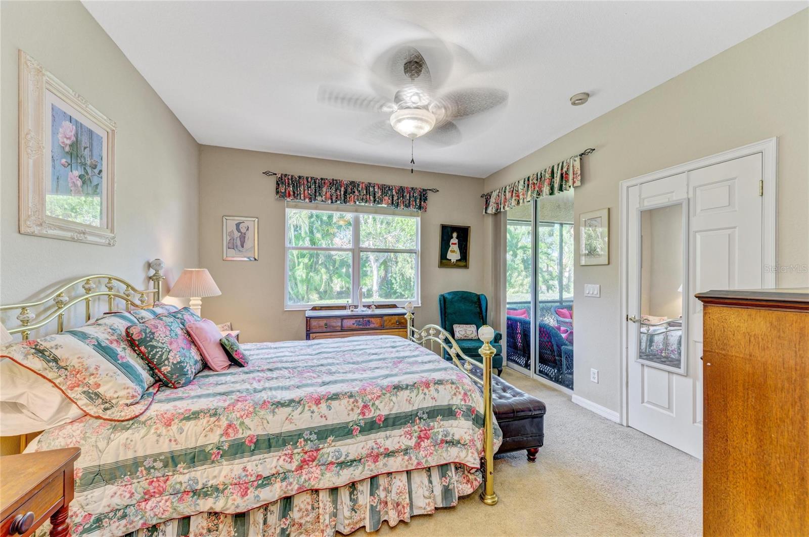 Image 21 of 72 For 298 Padova Way