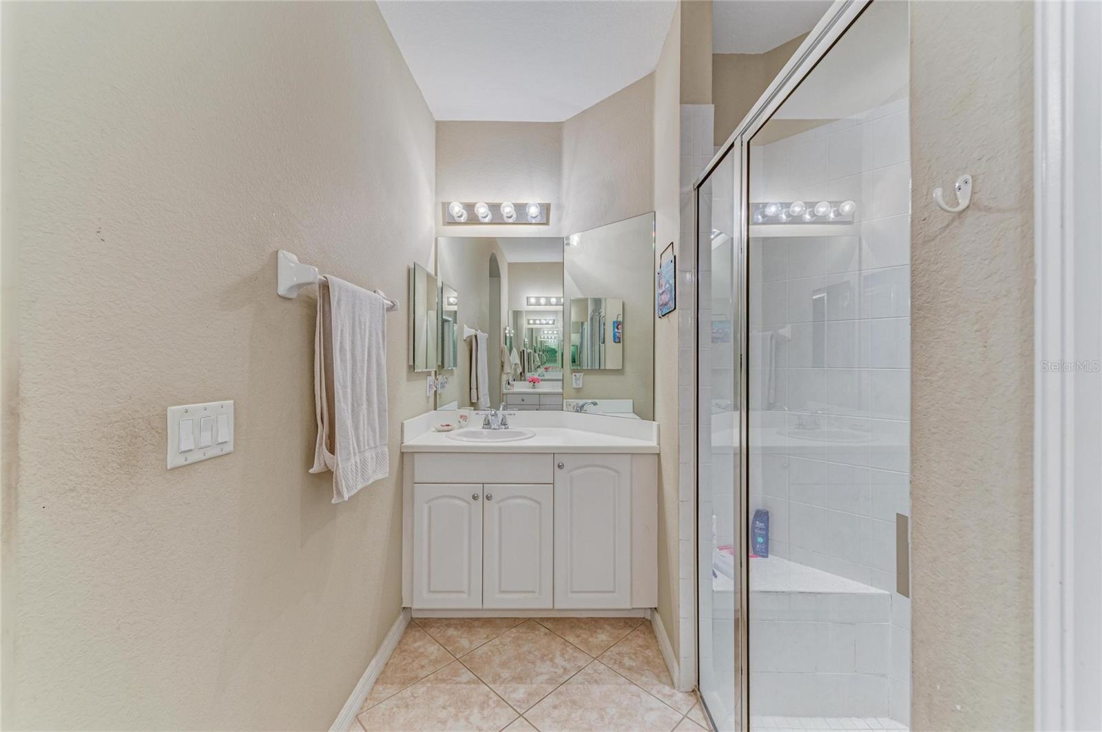 Image 24 of 72 For 298 Padova Way