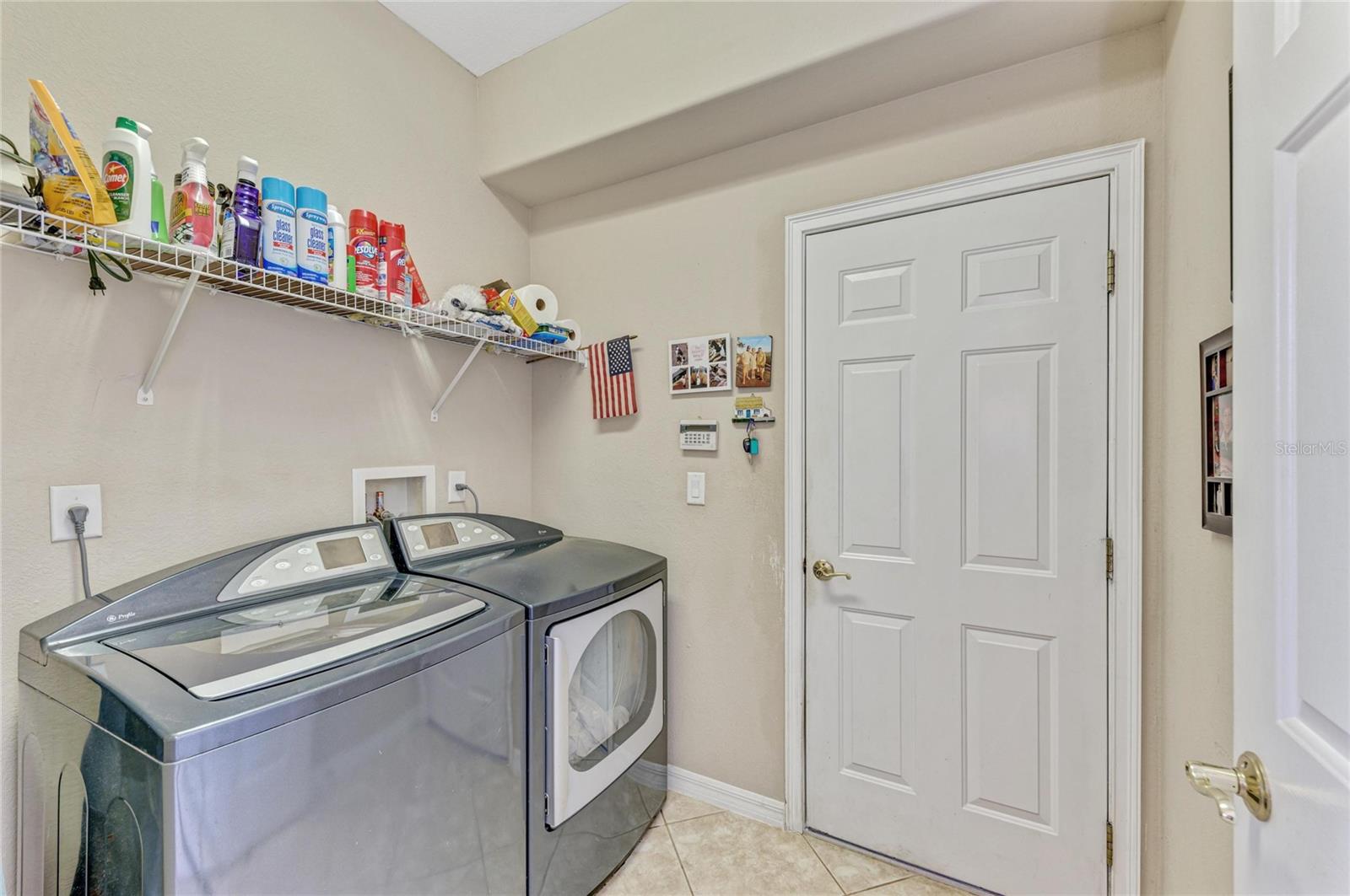 Image 31 of 72 For 298 Padova Way