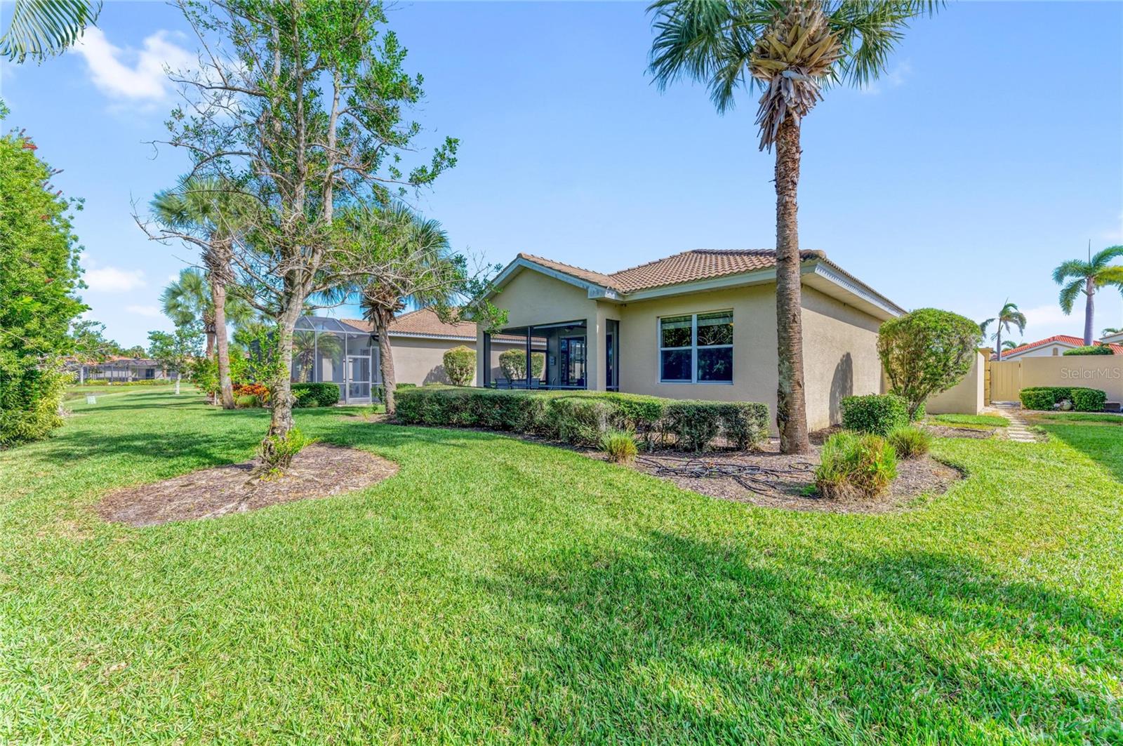 Image 40 of 72 For 298 Padova Way