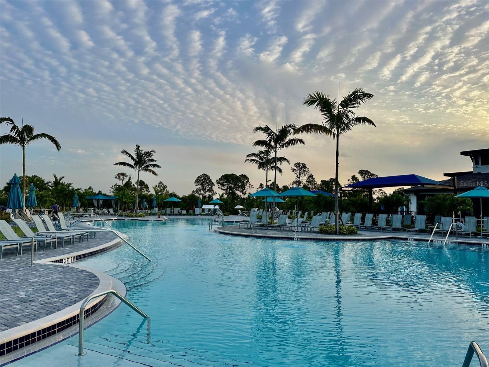 Image 23 of 43 For 17470 Opal Sand Drive 106