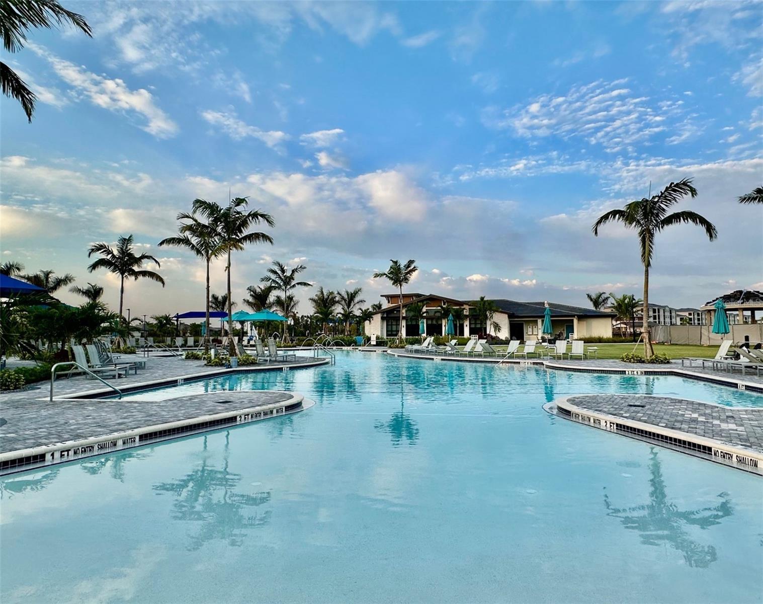 Image 26 of 43 For 17470 Opal Sand Drive 106