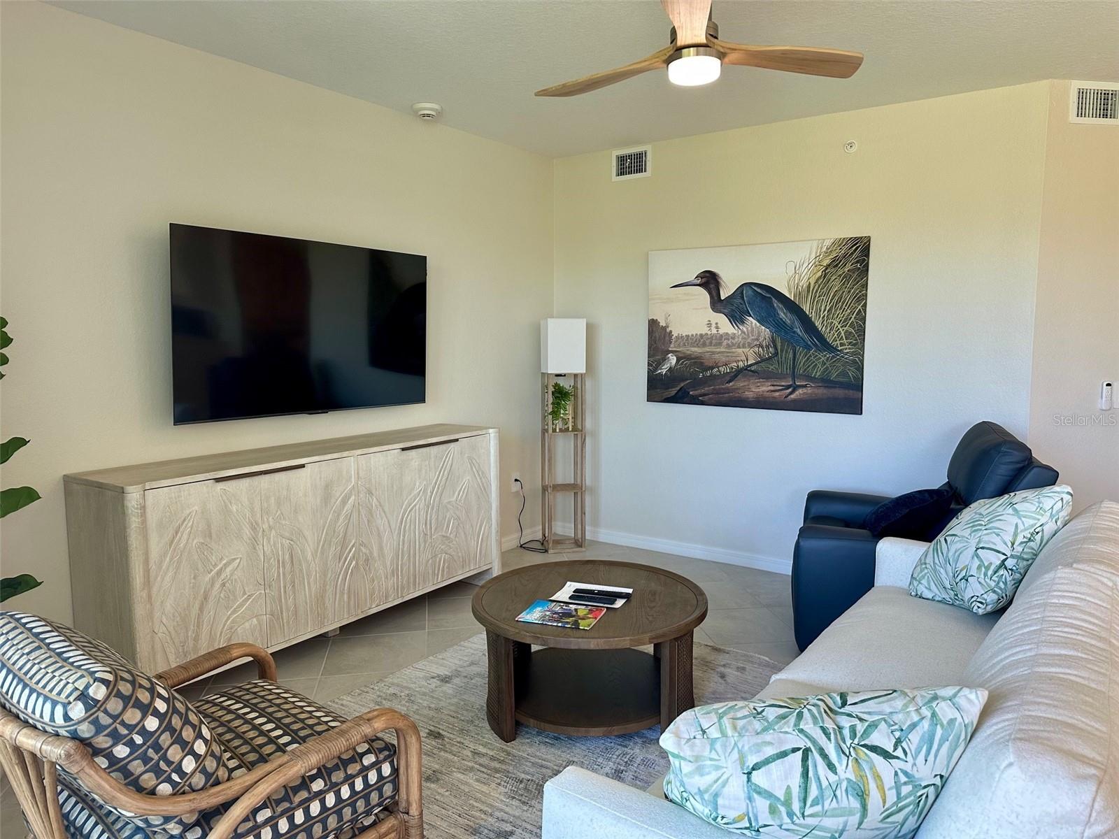 Image 8 of 43 For 17470 Opal Sand Drive 106