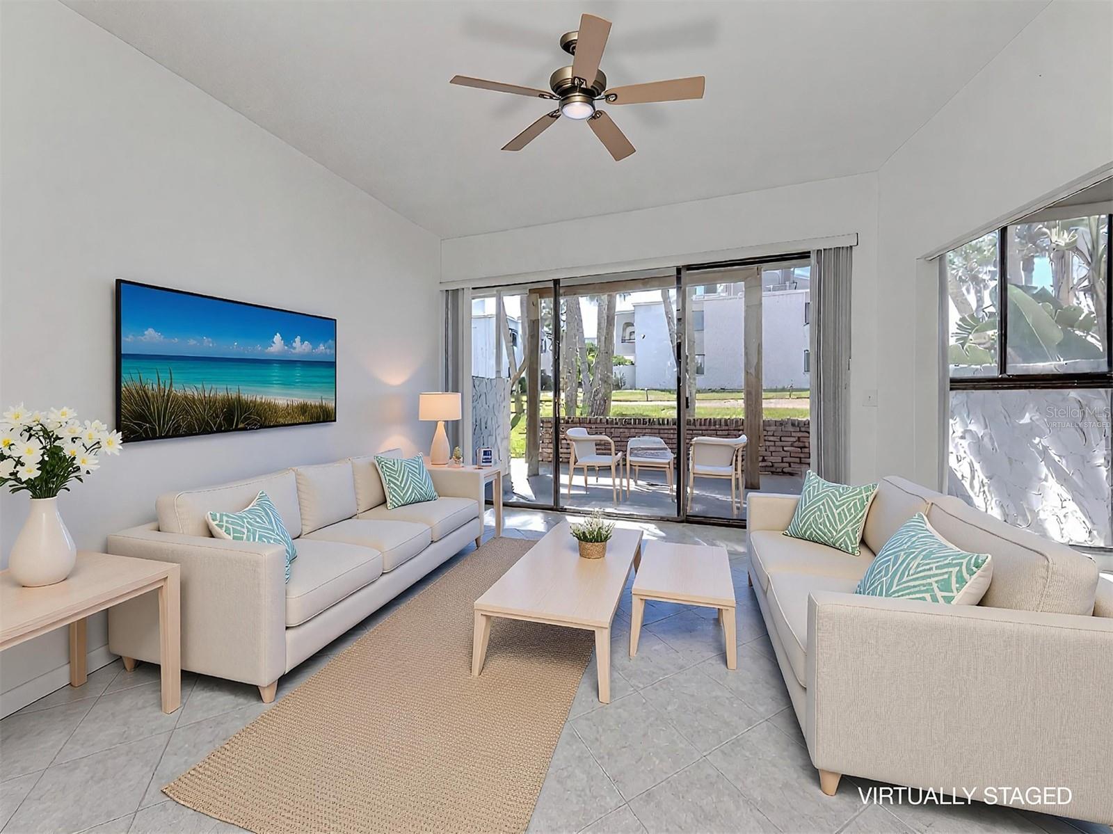 Image 12 of 58 For 1555 Tarpon Center Drive 132