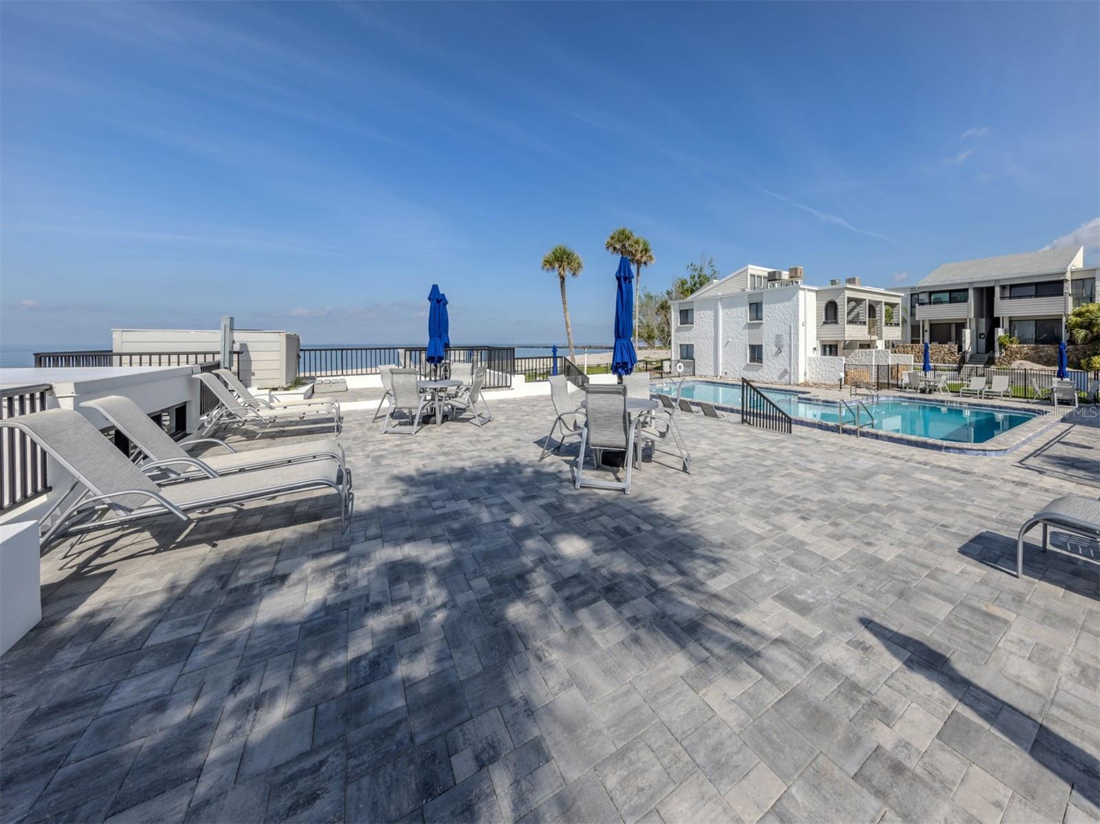 Image 36 of 58 For 1555 Tarpon Center Drive 132