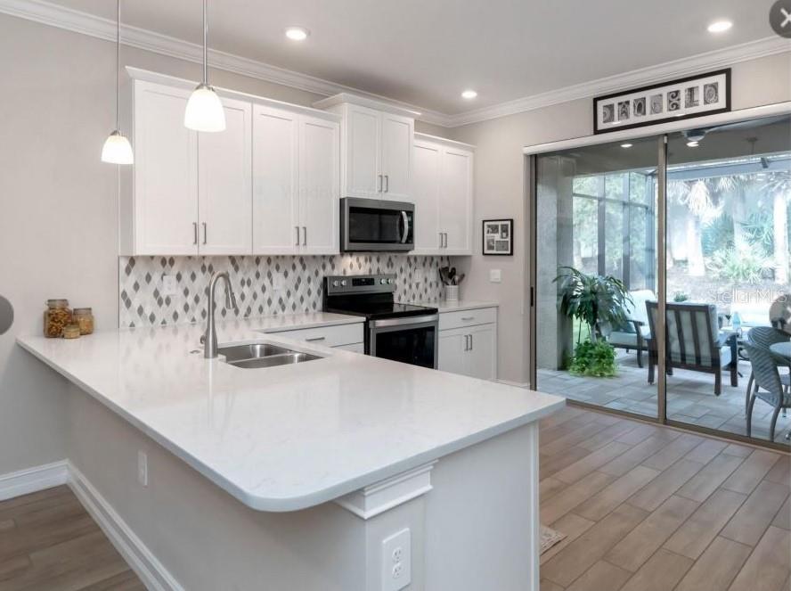 Image 13 of 41 For 144 Soliera Street