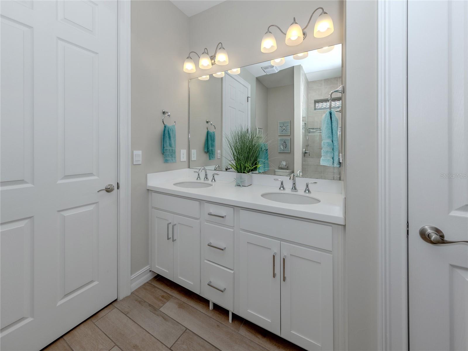 Image 19 of 41 For 144 Soliera Street