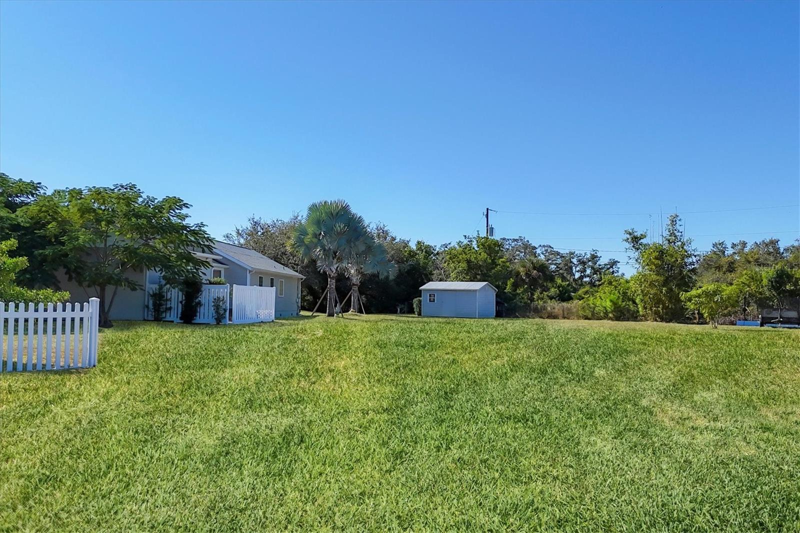 Image 49 of 60 For 400 Isabel Street