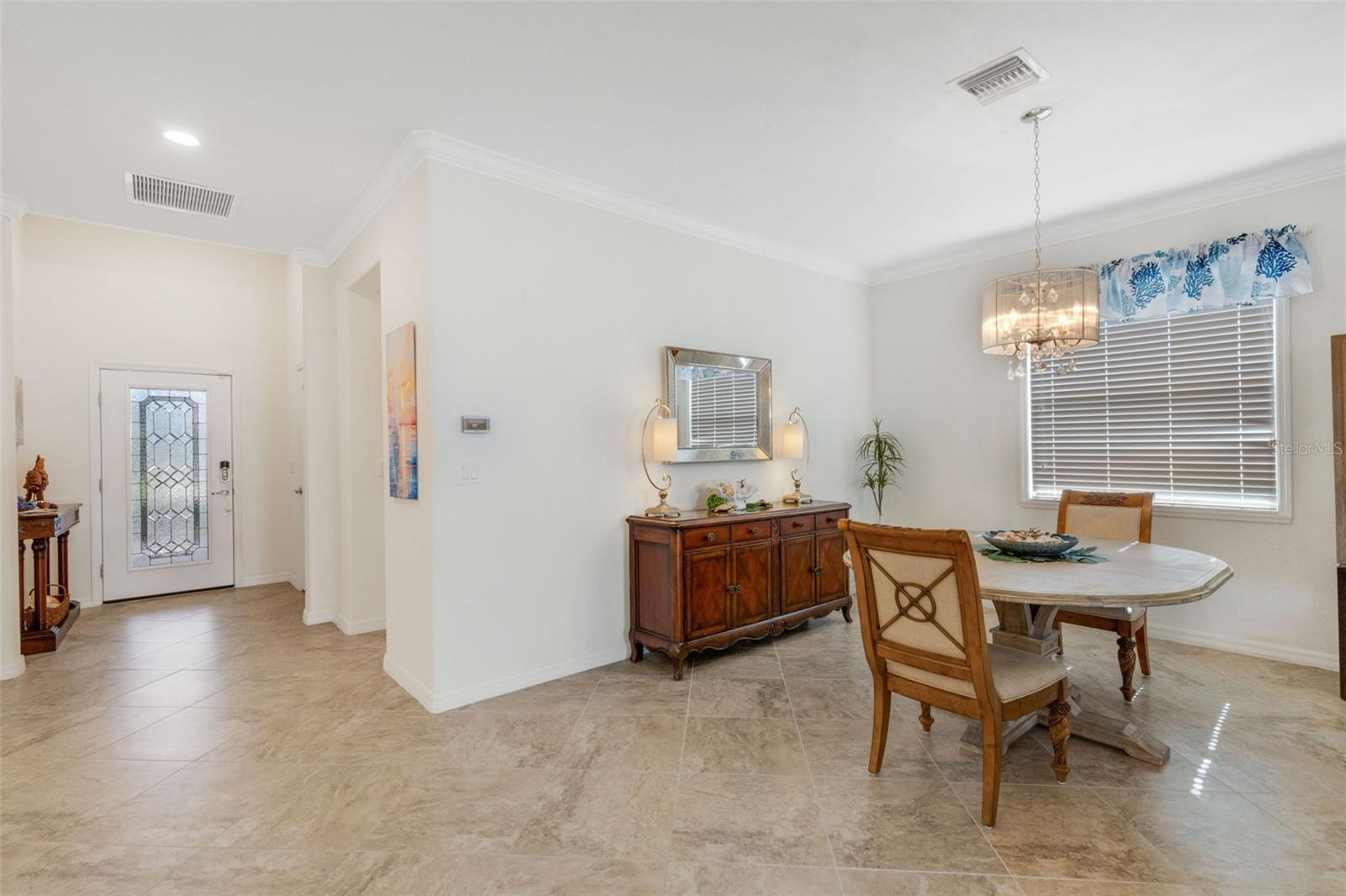 Image 13 of 79 For 19317 Nearpoint Drive