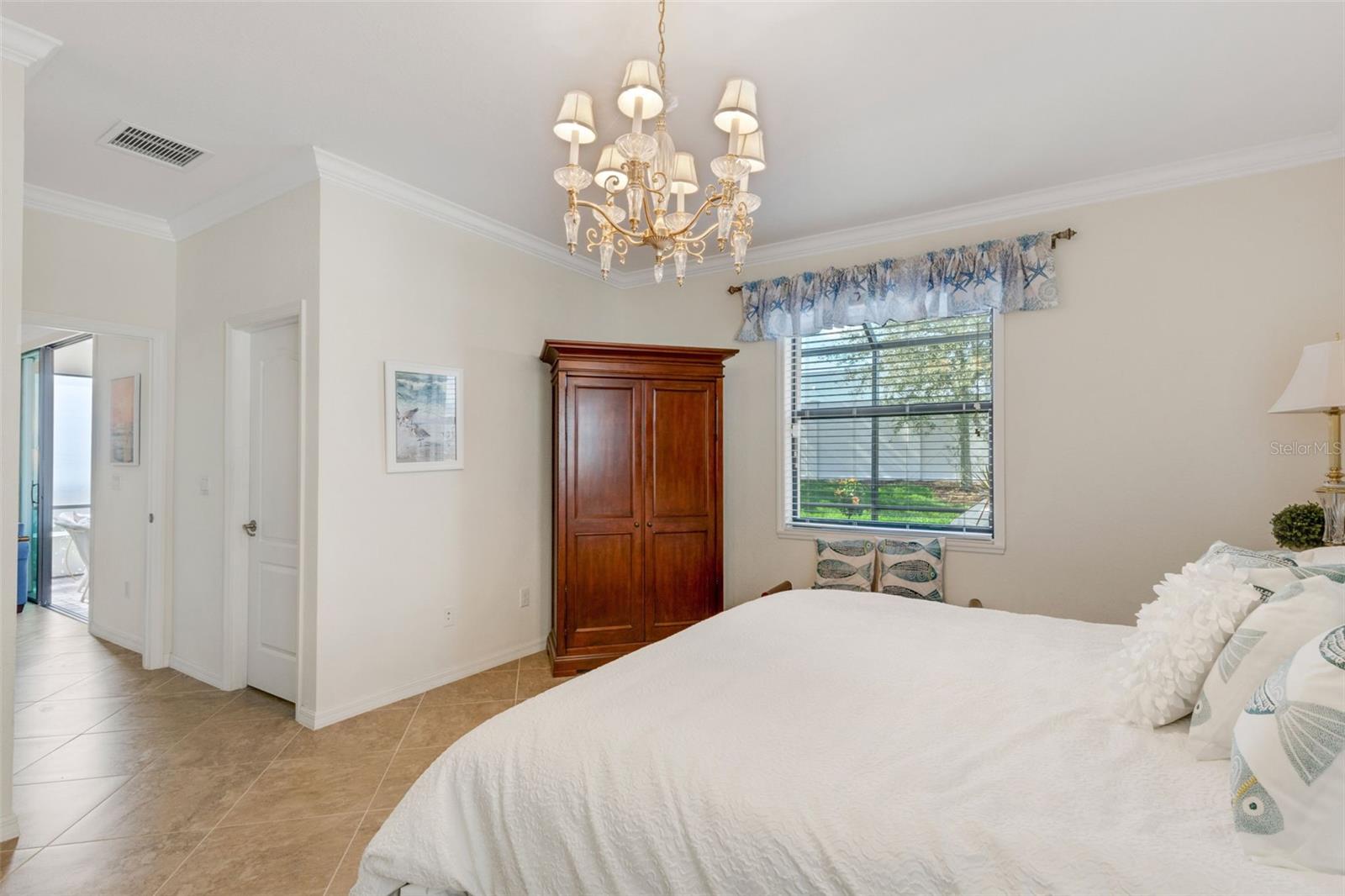 Image 21 of 79 For 19317 Nearpoint Drive