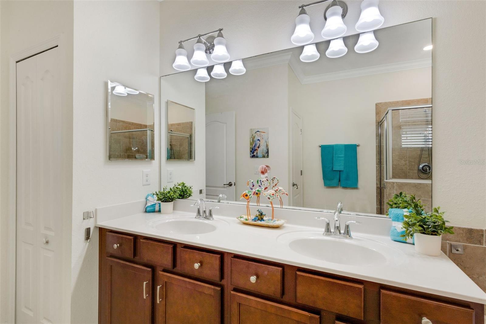 Image 22 of 79 For 19317 Nearpoint Drive