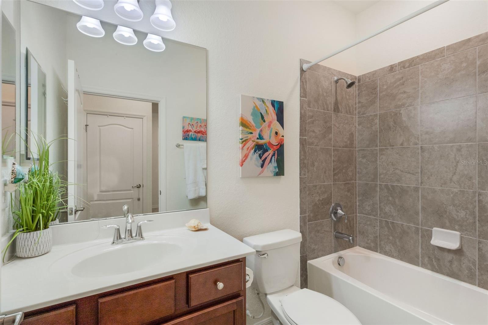 Image 29 of 79 For 19317 Nearpoint Drive