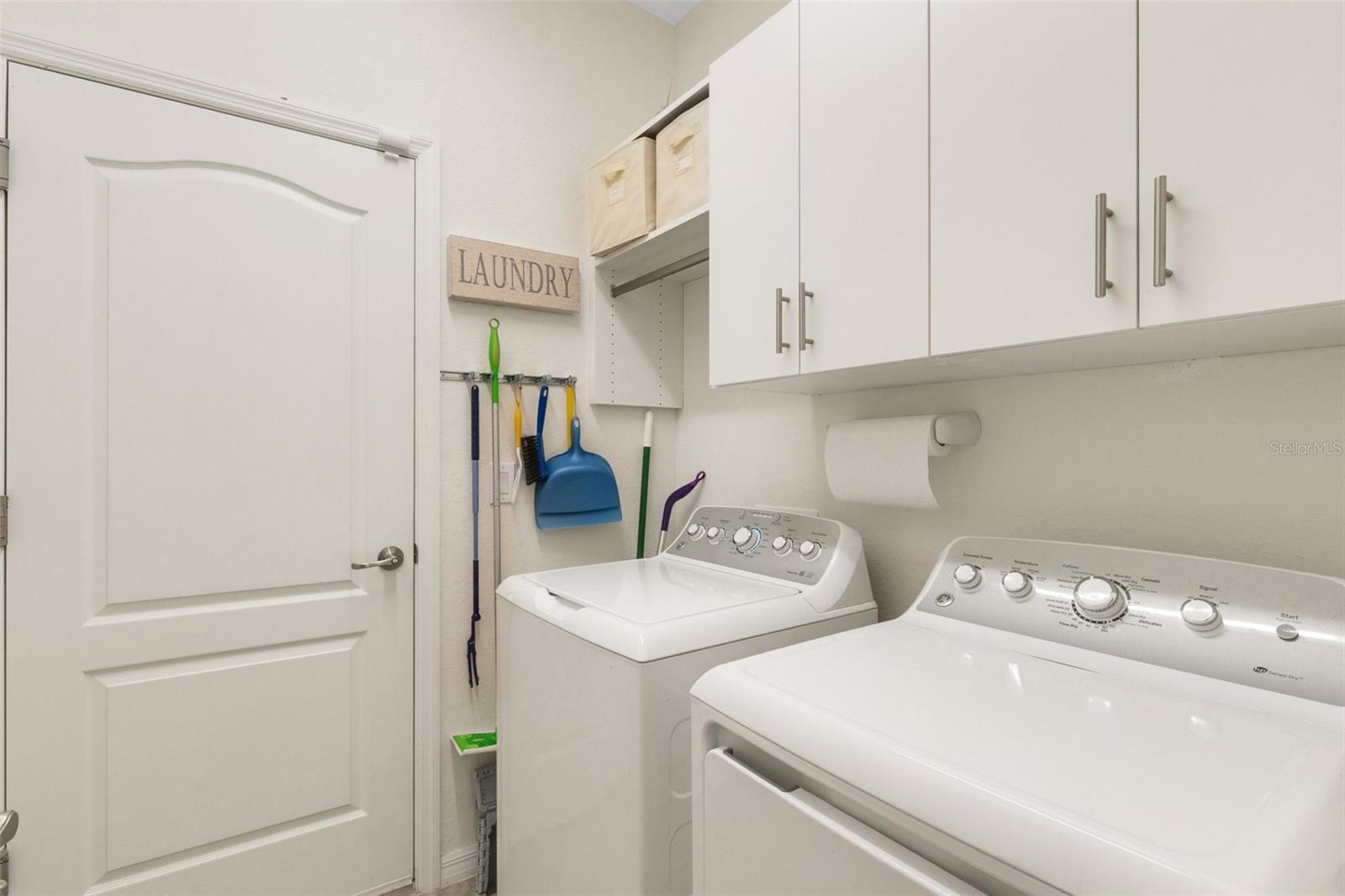 Image 31 of 79 For 19317 Nearpoint Drive