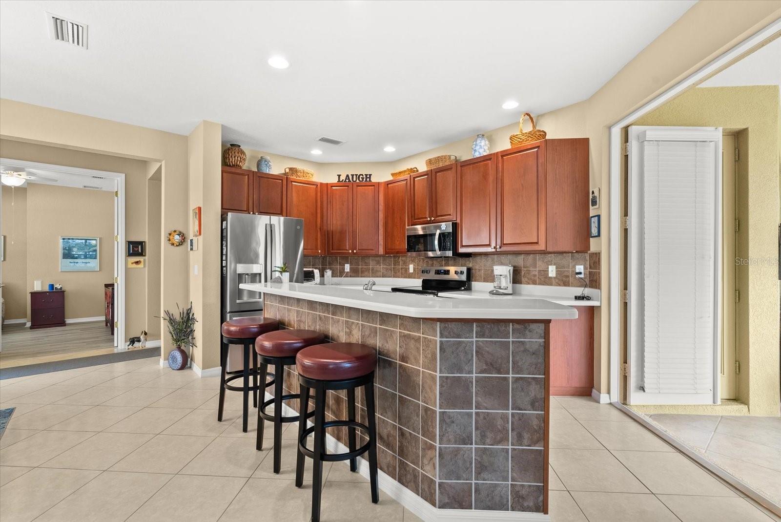 Image 10 of 40 For 2039 Scarlett Avenue