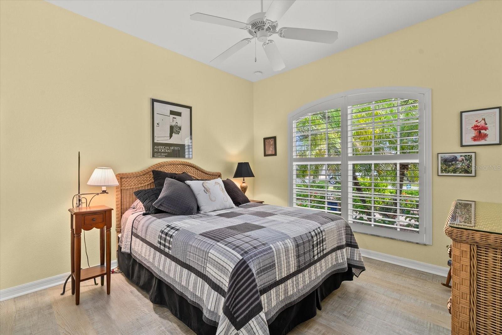 Image 21 of 40 For 2039 Scarlett Avenue