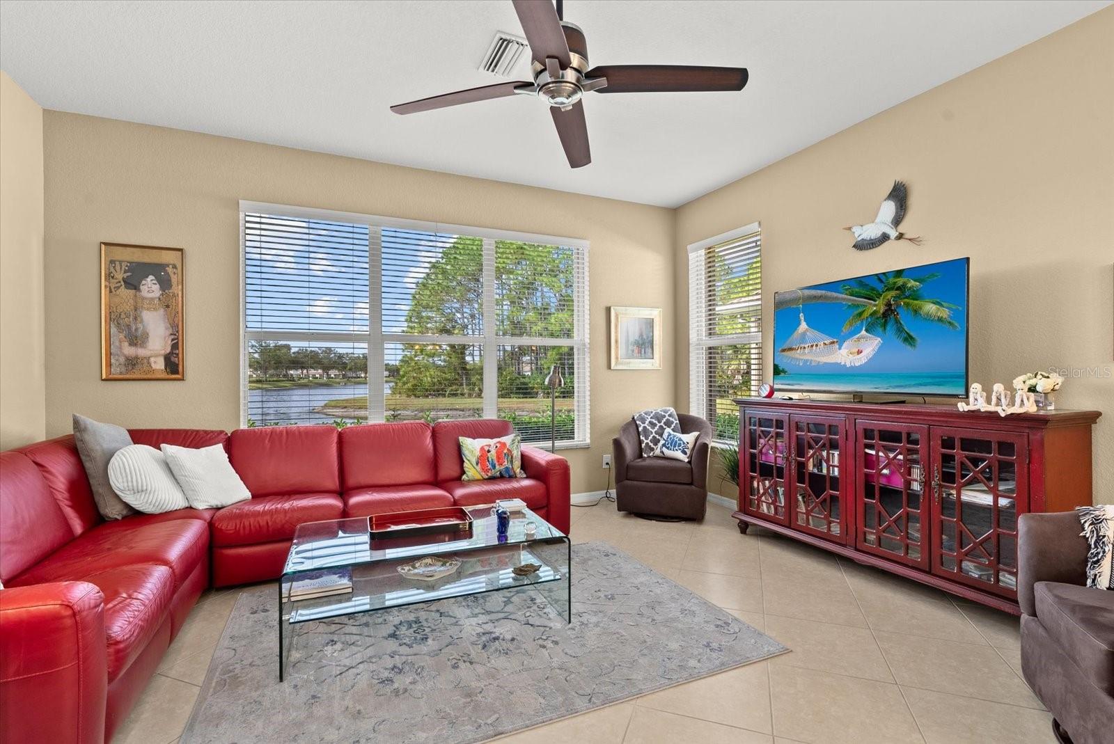 Image 5 of 40 For 2039 Scarlett Avenue