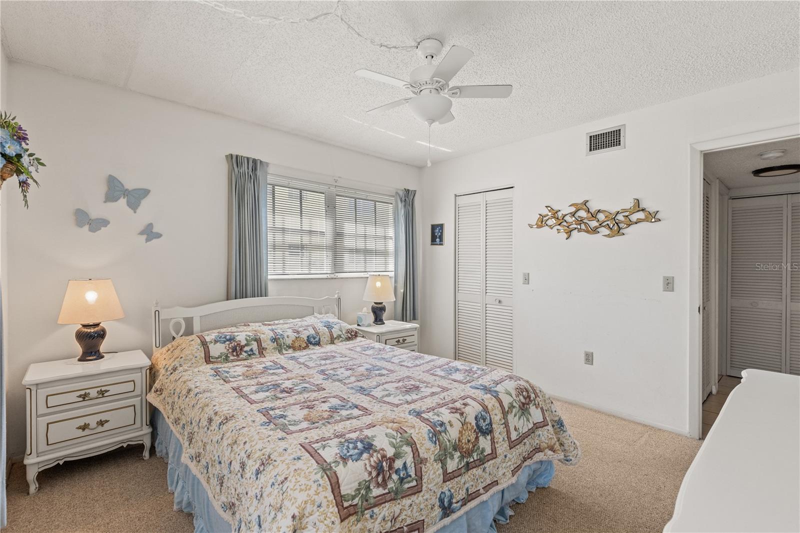 Image 21 of 33 For 942 Capri Isles Boulevard 105