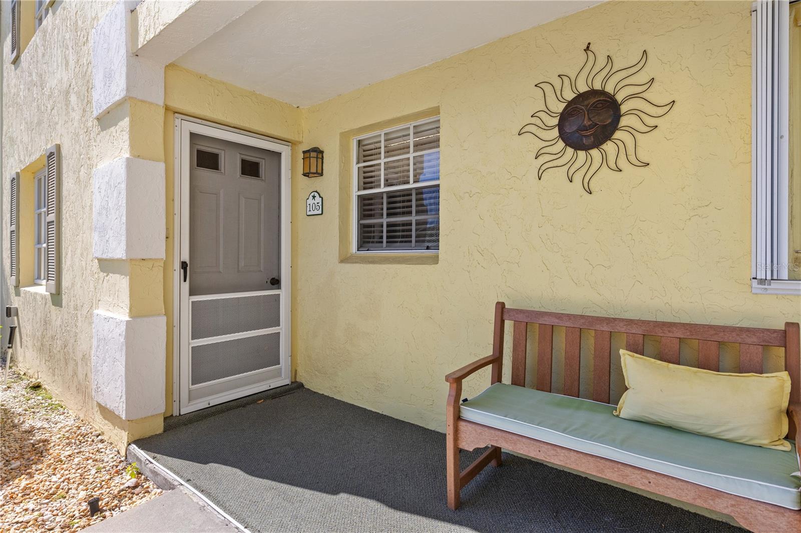 Image 3 of 33 For 942 Capri Isles Boulevard 105