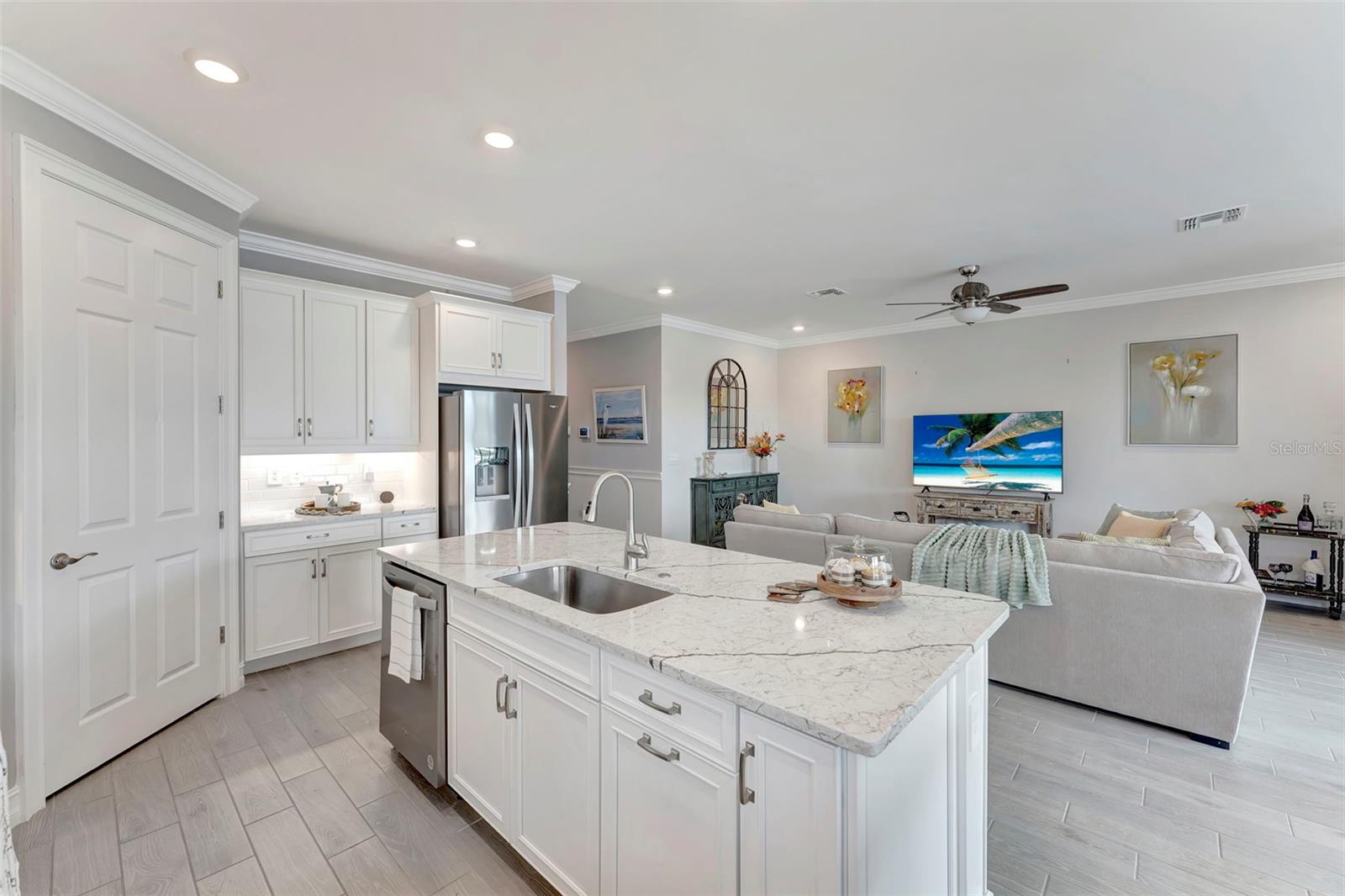 Image 10 of 65 For 133 Villa Perosa Way