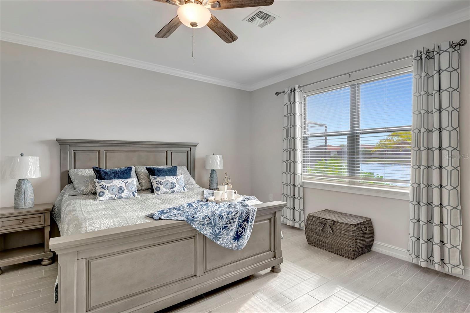 Image 16 of 65 For 133 Villa Perosa Way