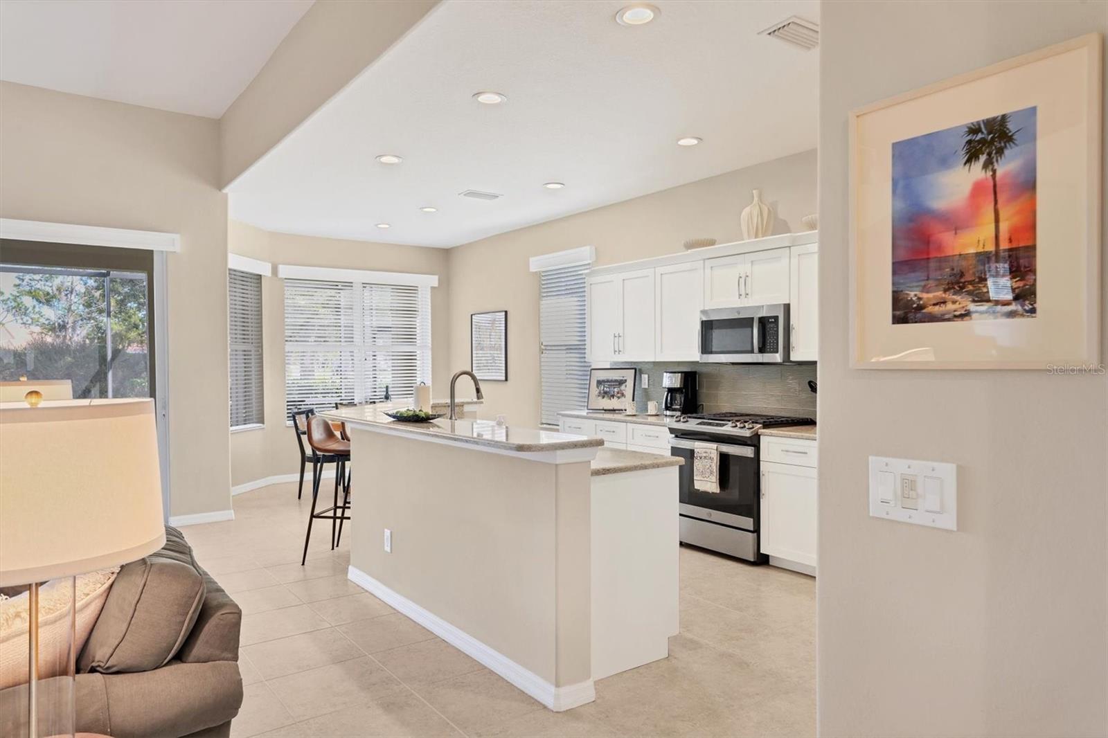 Image 16 of 83 For 5698 White Jasmine Way