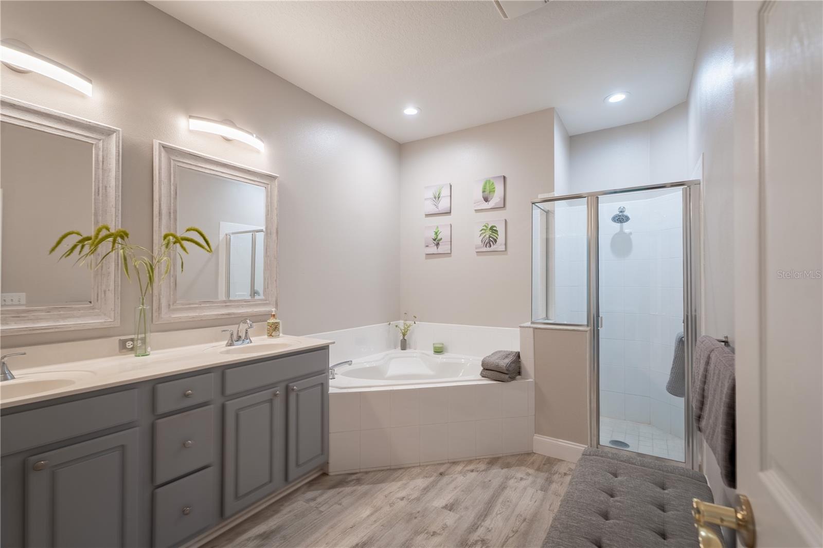 Image 13 of 40 For 4355 Kariba Lake Terrace