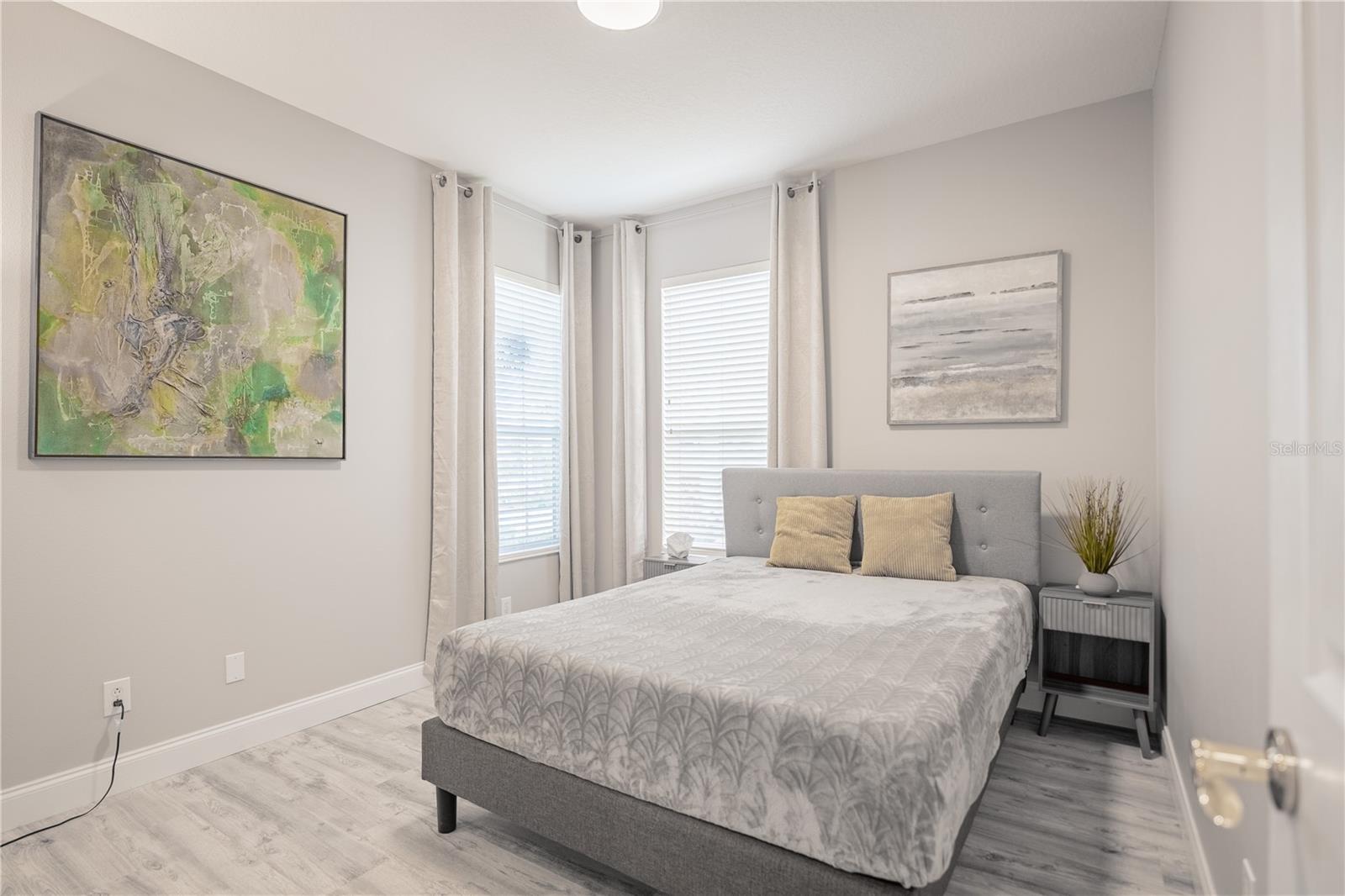 Image 18 of 40 For 4355 Kariba Lake Terrace