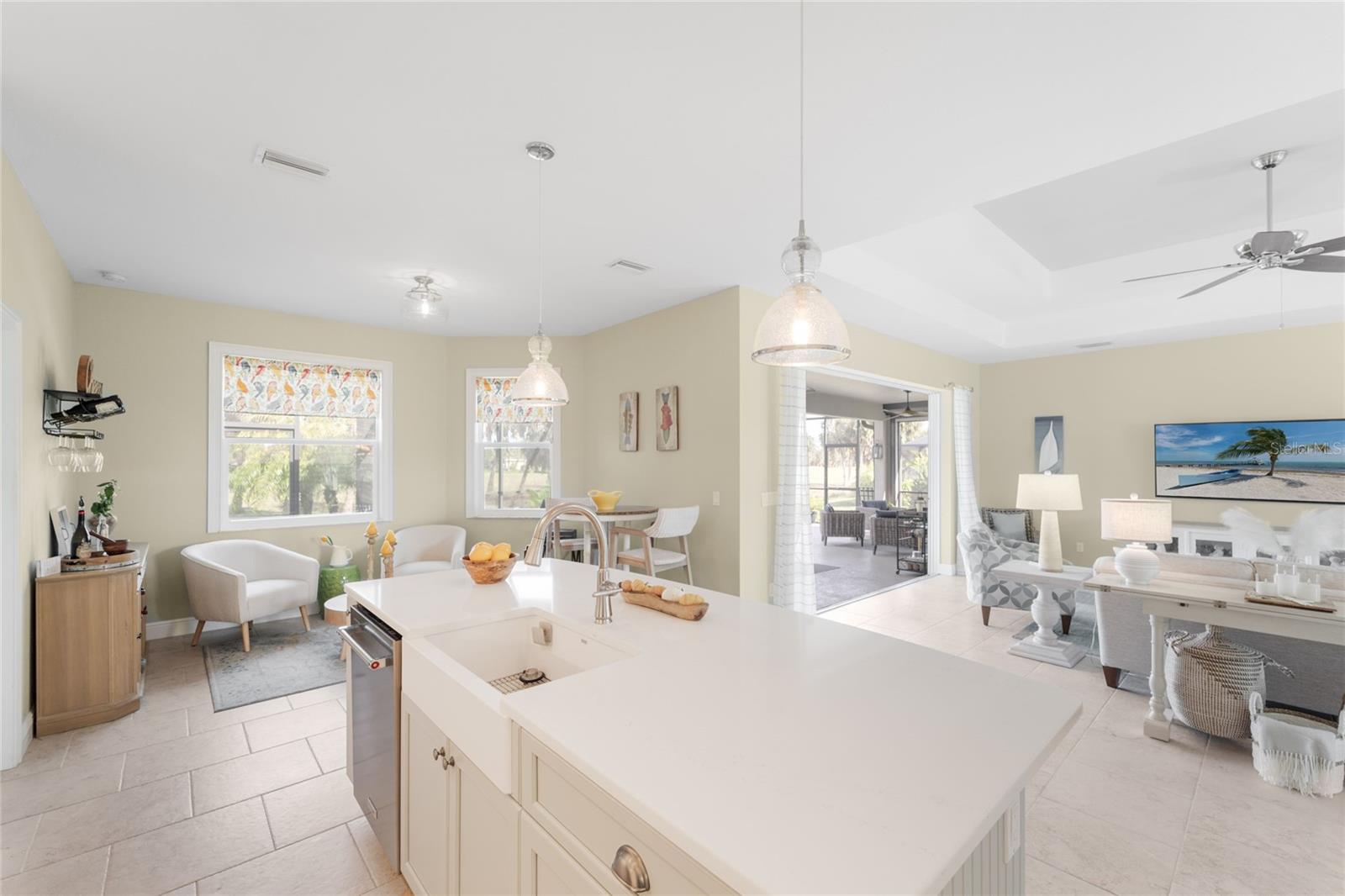 Image 12 of 35 For 43 Long Meadow Place