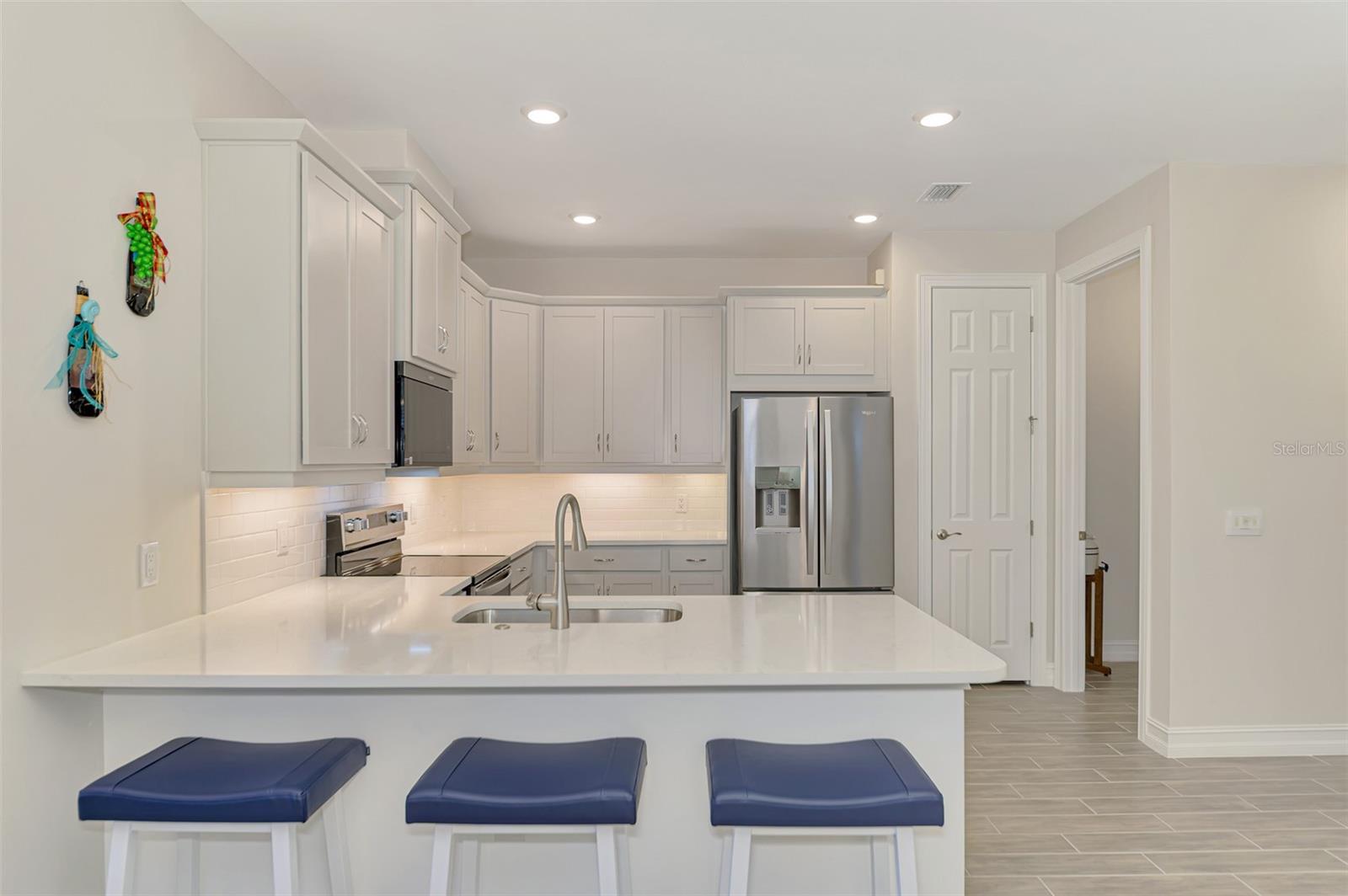 Image 15 of 60 For 387 Ibiza Loop