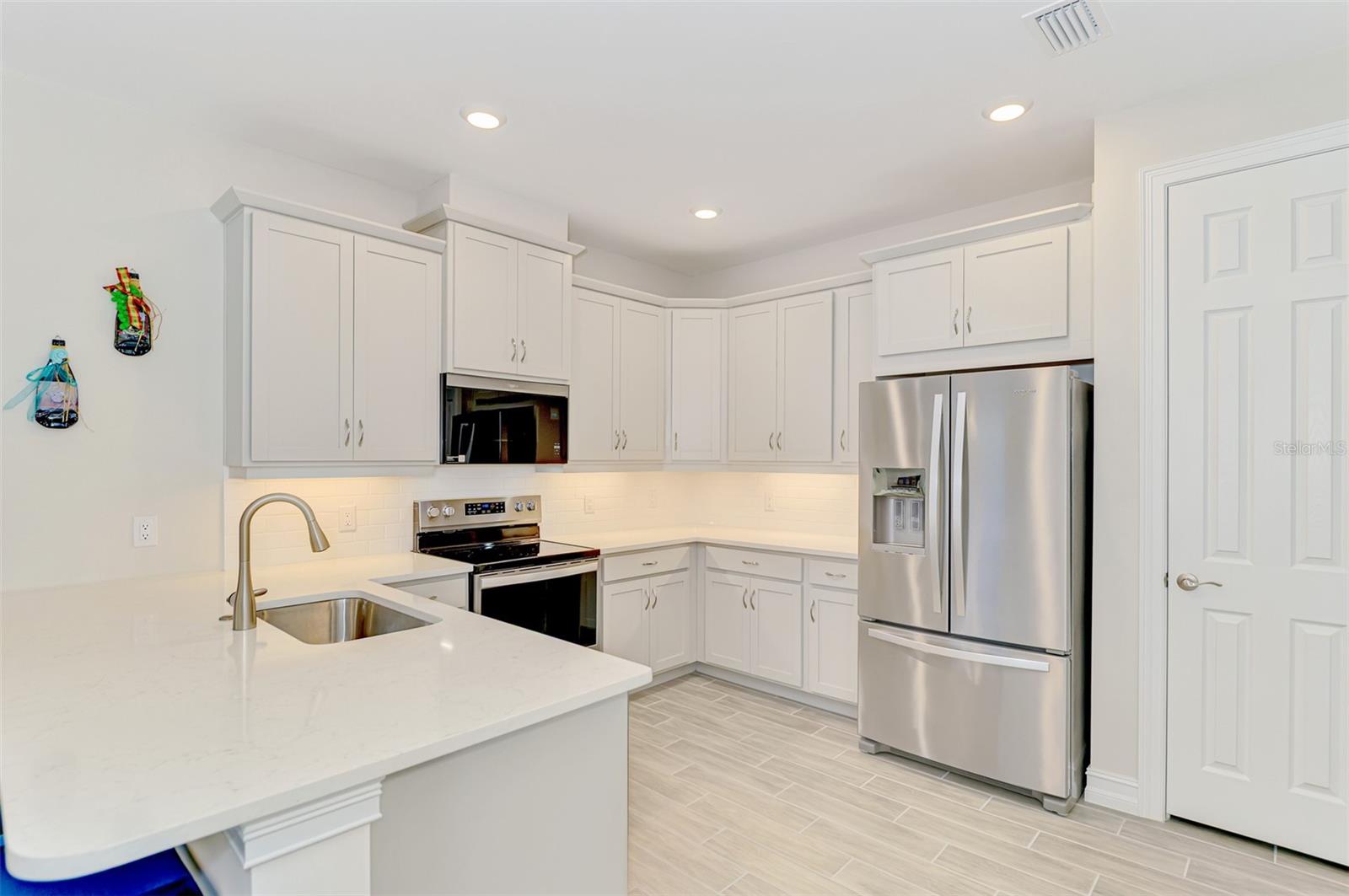 Image 17 of 60 For 387 Ibiza Loop