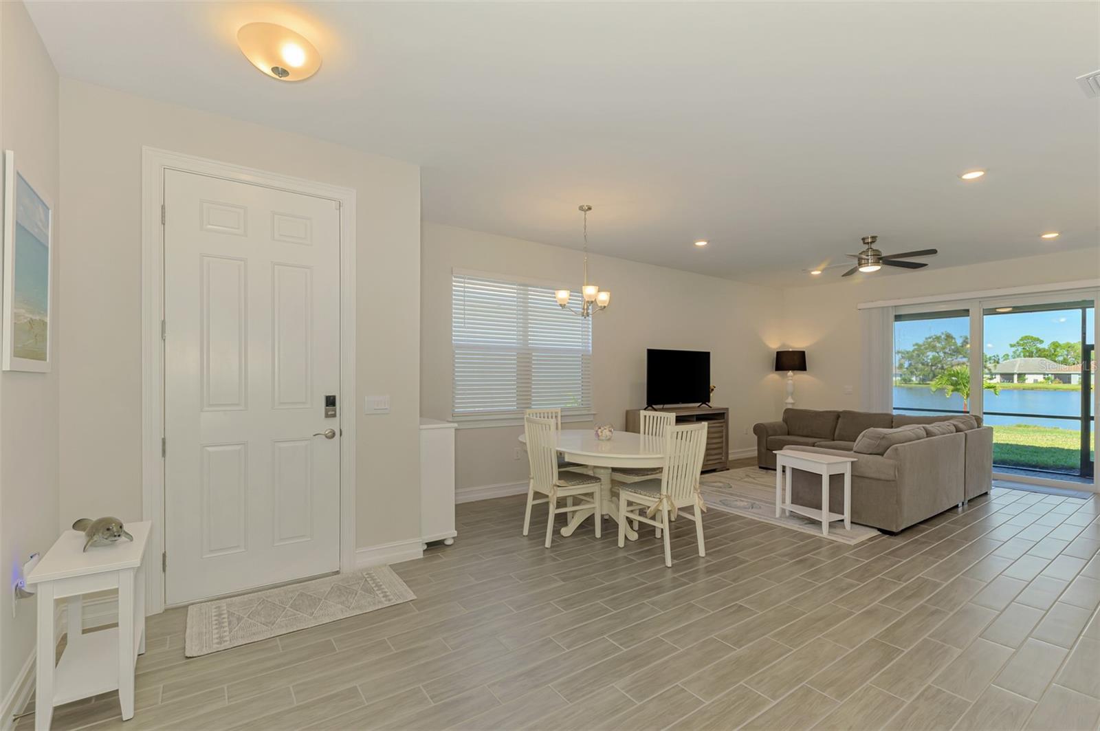 Image 9 of 60 For 387 Ibiza Loop