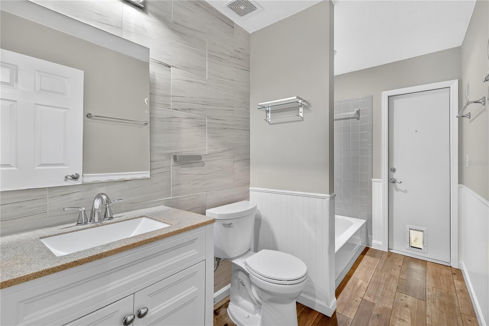 Image 13 of 27 For 330 Robbins Rest Circle