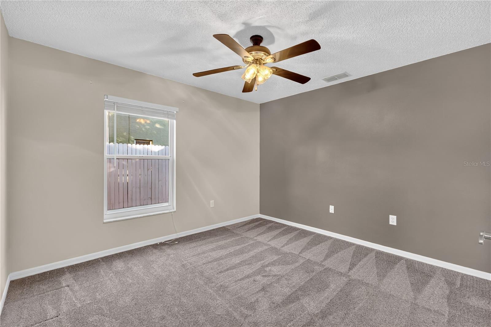 Image 15 of 27 For 330 Robbins Rest Circle