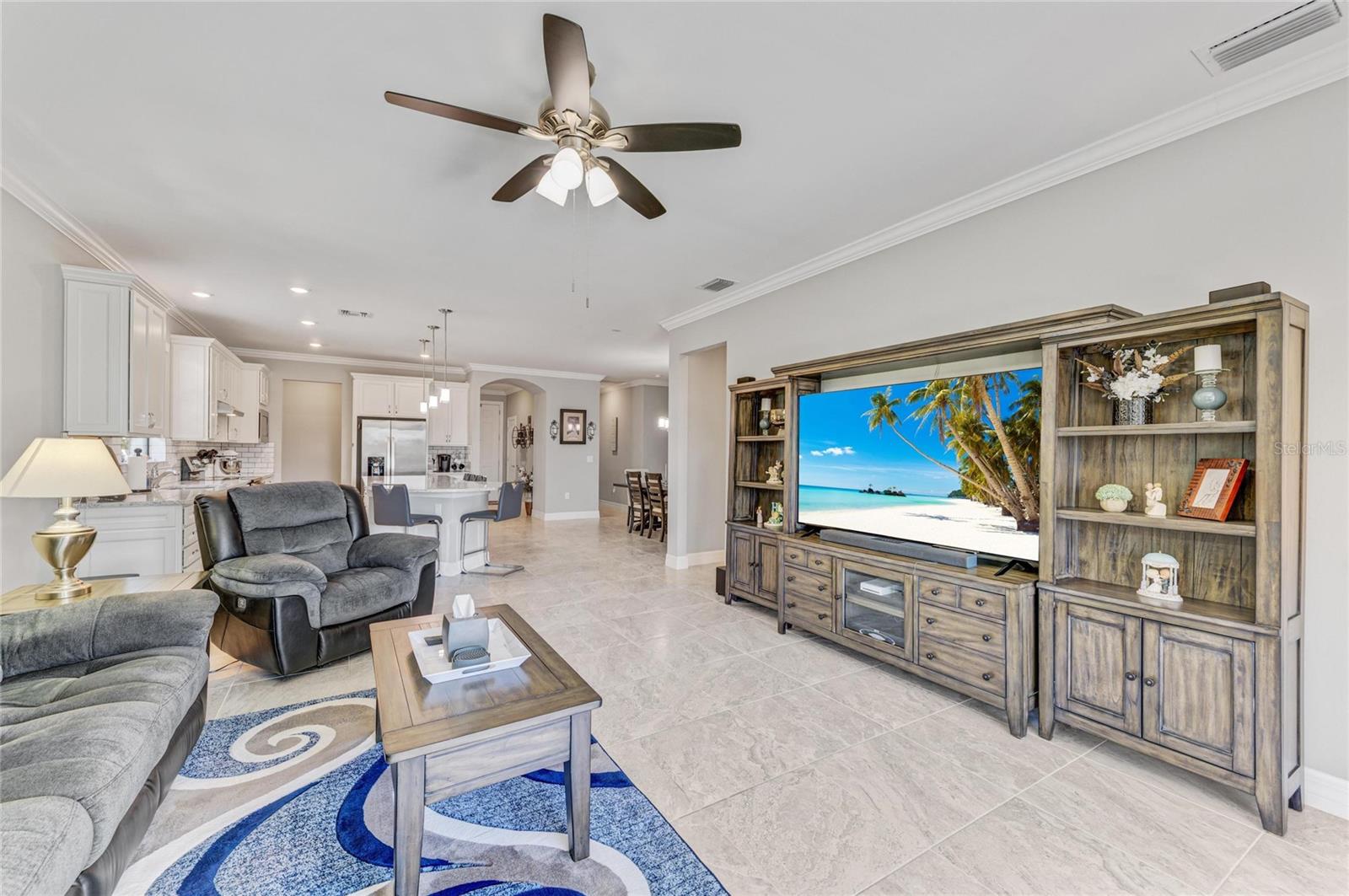 Image 12 of 84 For 13219 Borrego Street