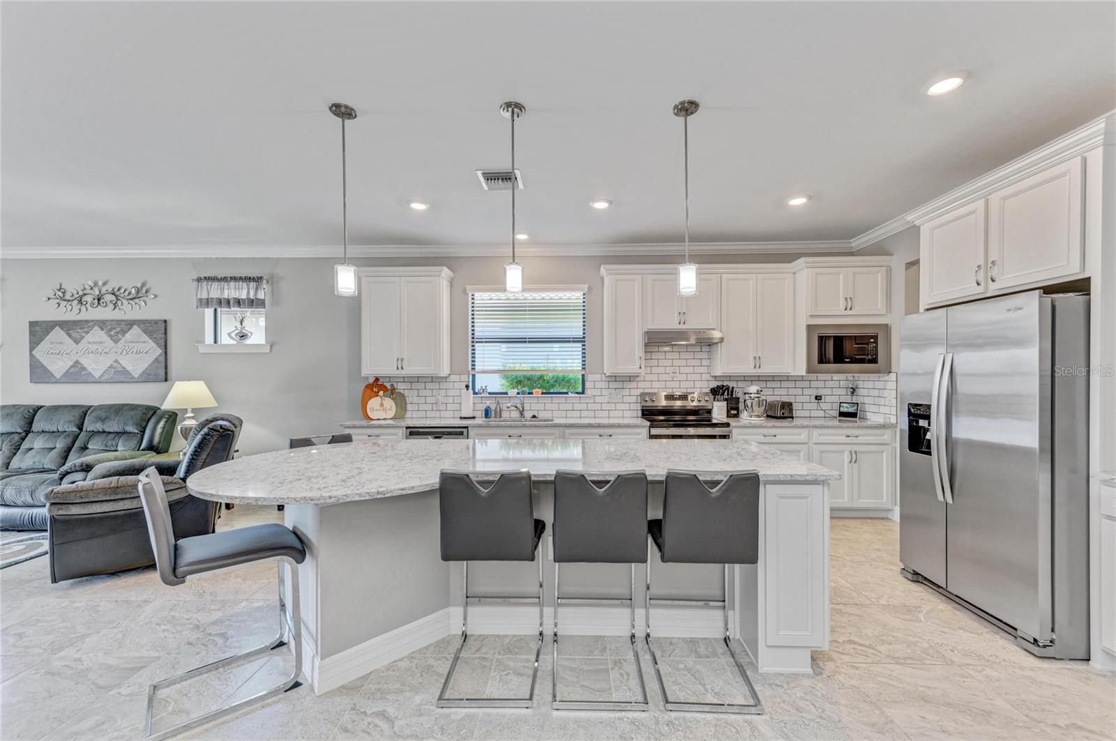 Image 13 of 84 For 13219 Borrego Street