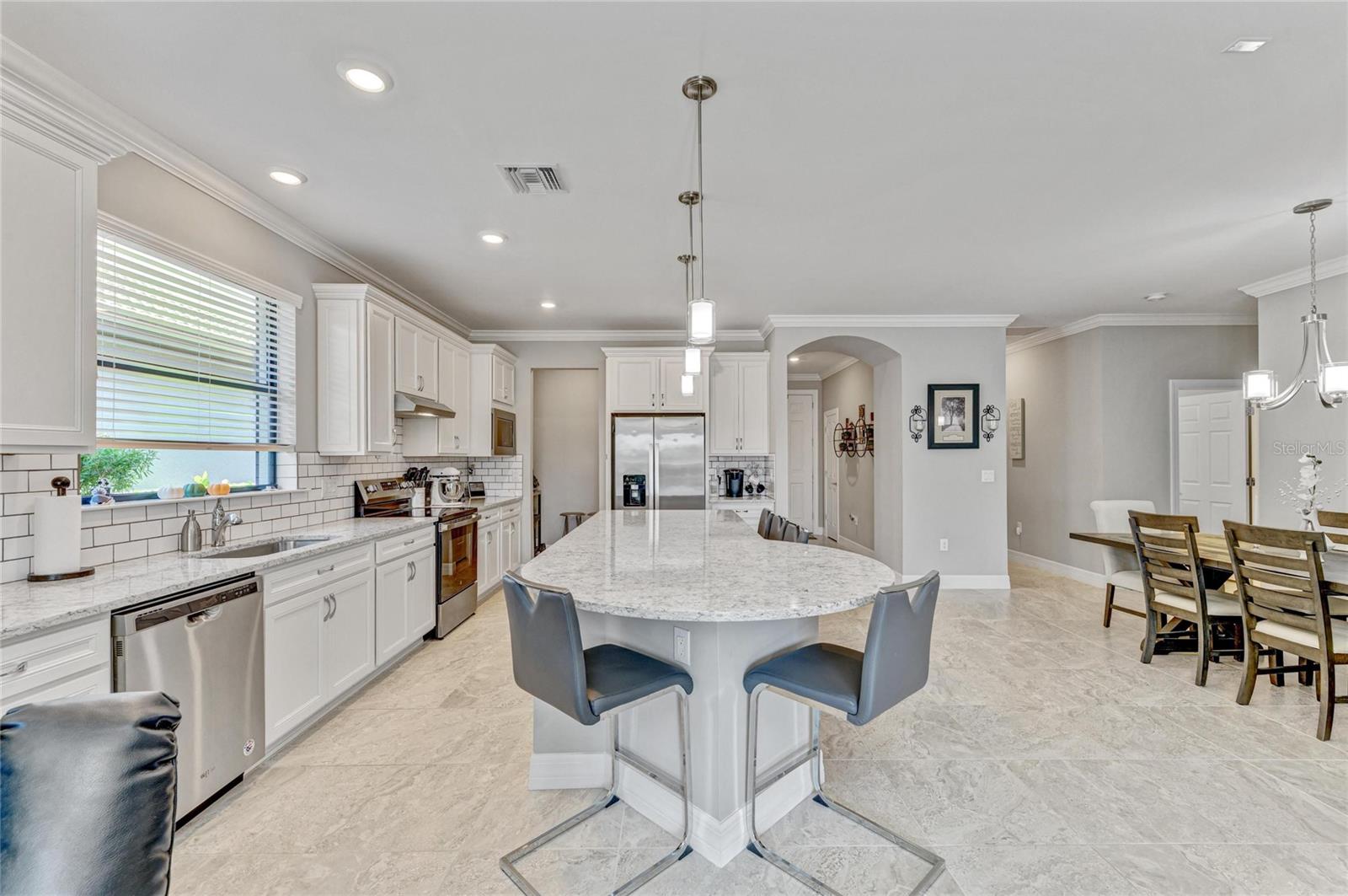 Image 17 of 84 For 13219 Borrego Street