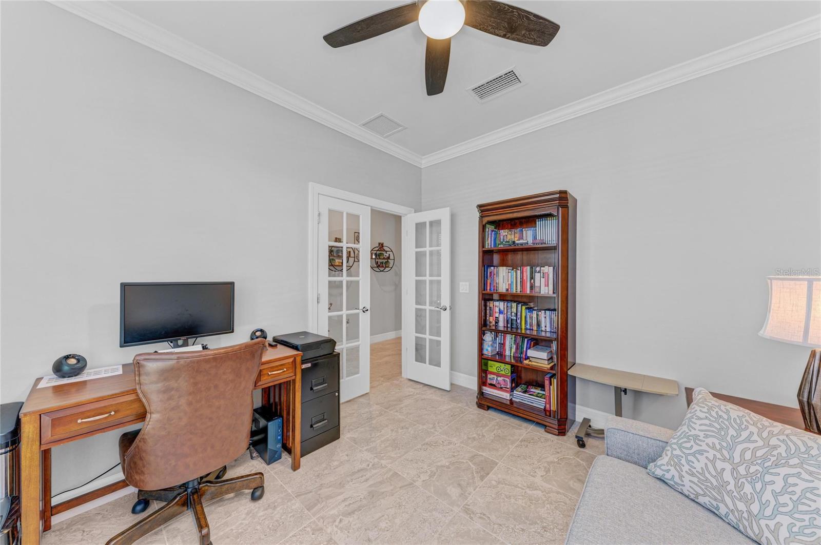 Image 38 of 84 For 13219 Borrego Street