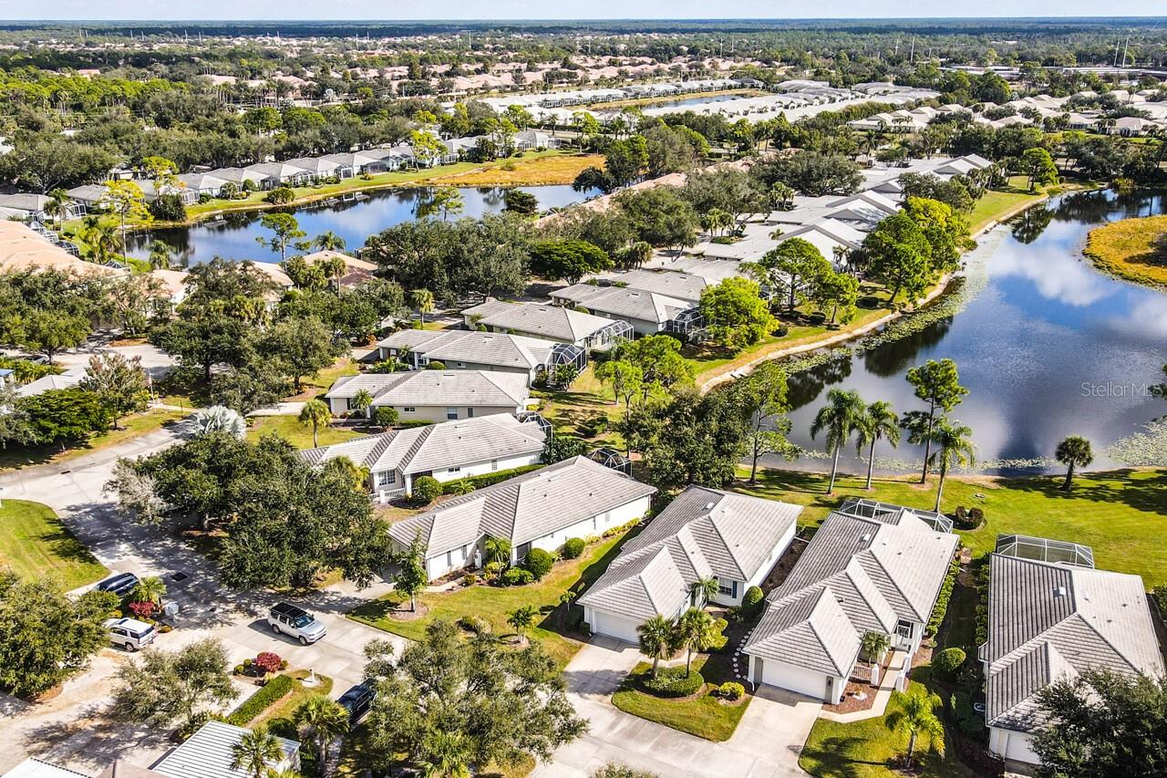 Image 38 of 63 For 834 Montrose Drive 9