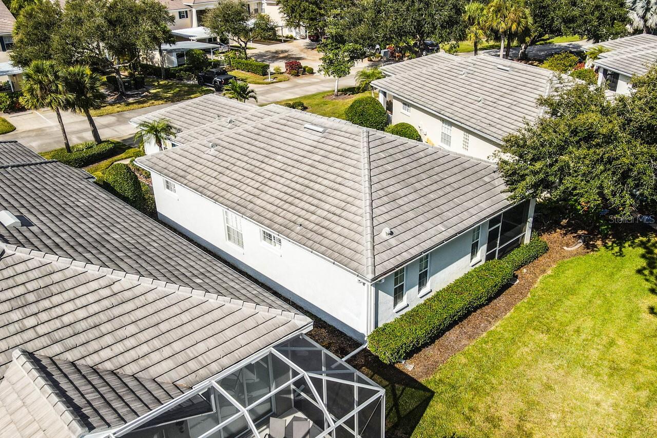 Image 41 of 63 For 834 Montrose Drive 9