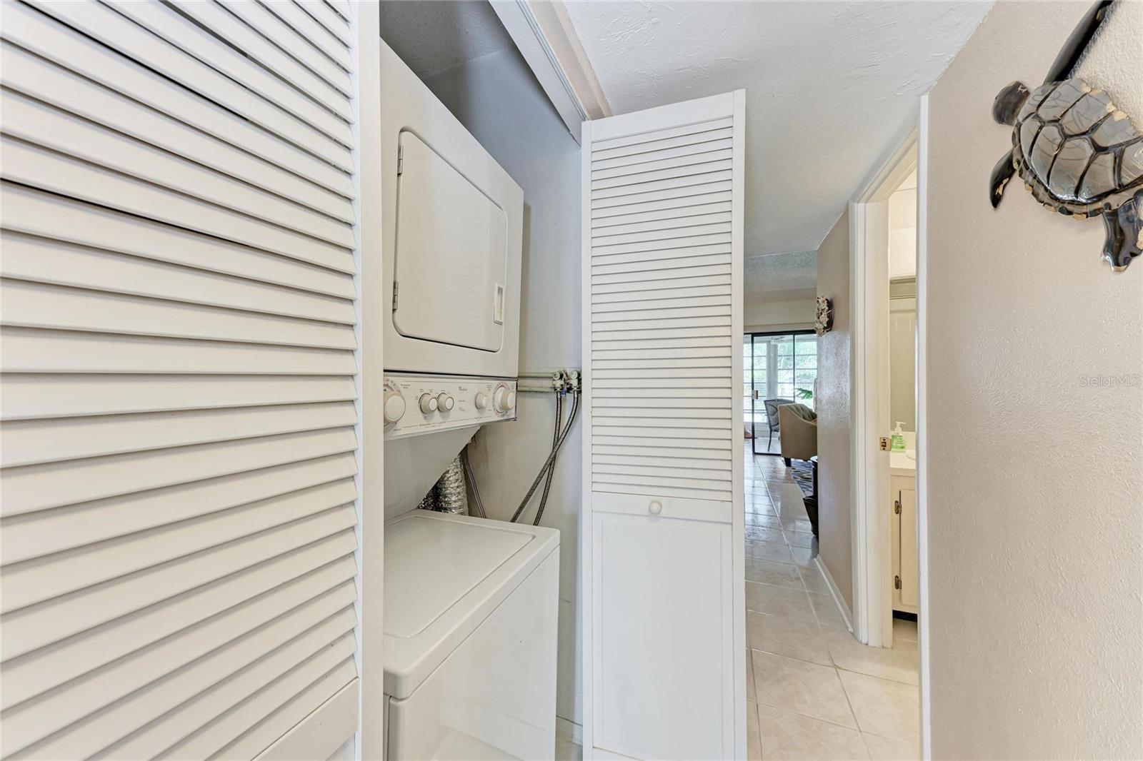 Image 28 of 44 For 3586 Cape Haze Drive B4