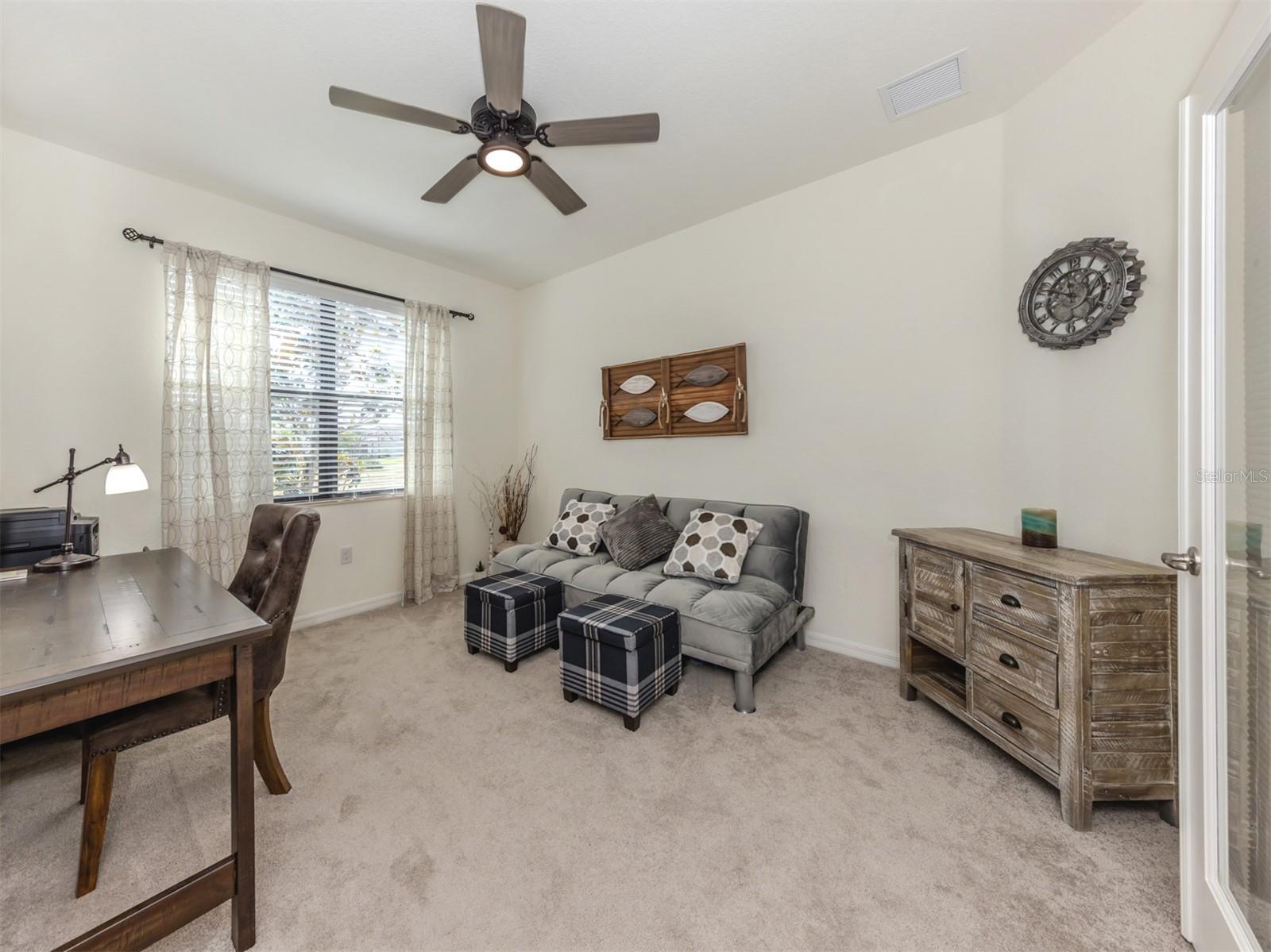 Image 17 of 38 For 12515 Felice Drive