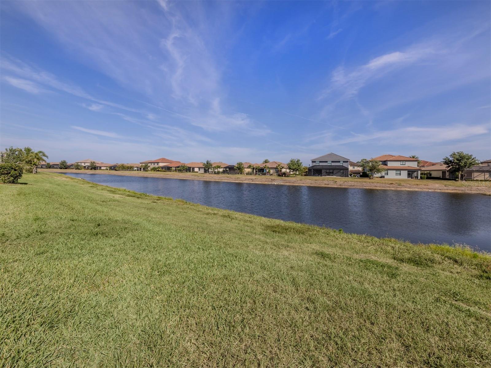 Image 22 of 38 For 12515 Felice Drive