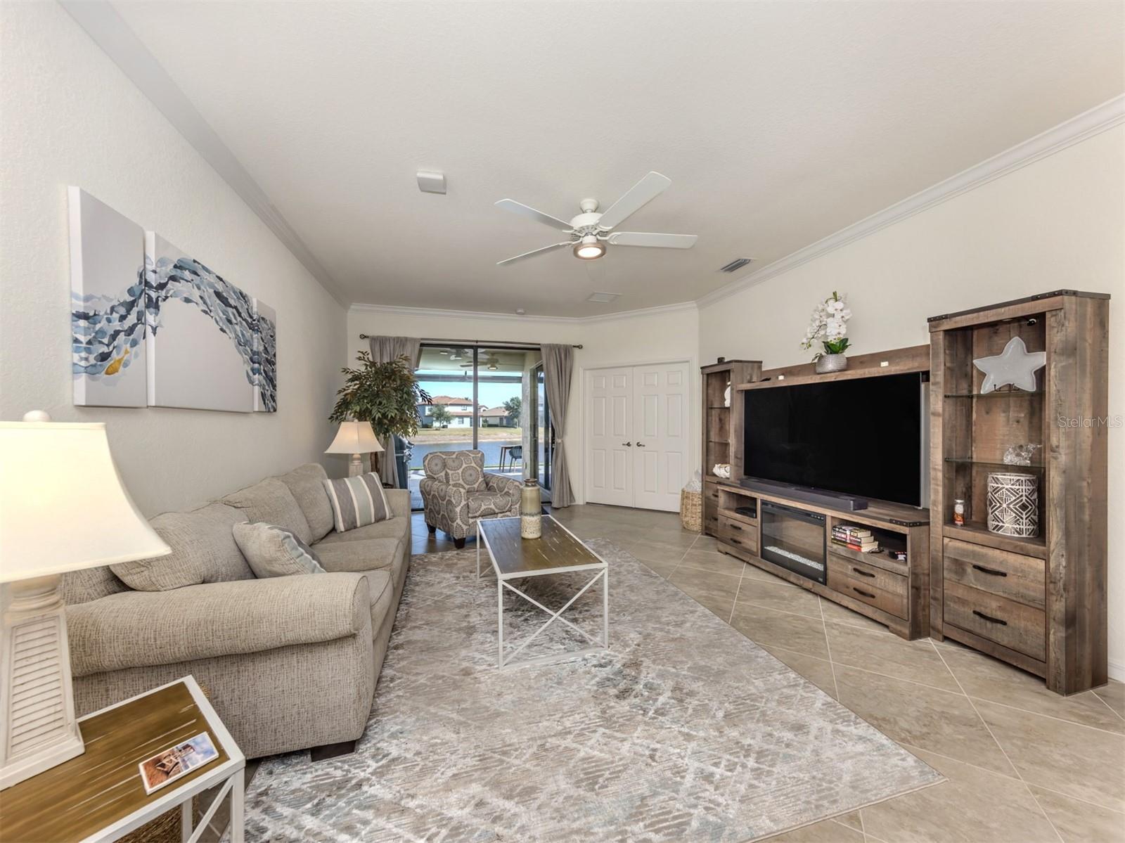 Image 3 of 38 For 12515 Felice Drive