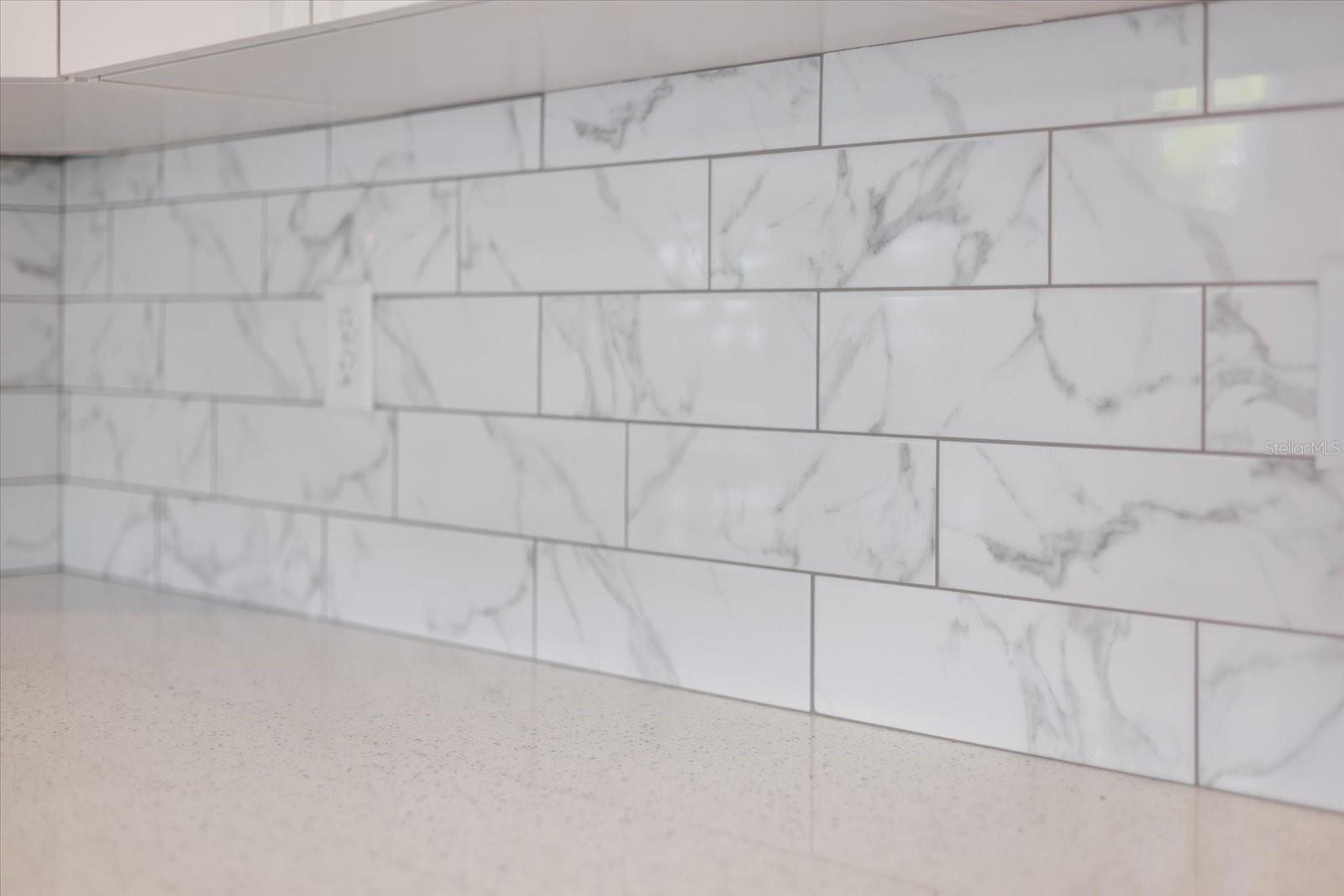 Image 18 of 45 For 482 Sunset Road N