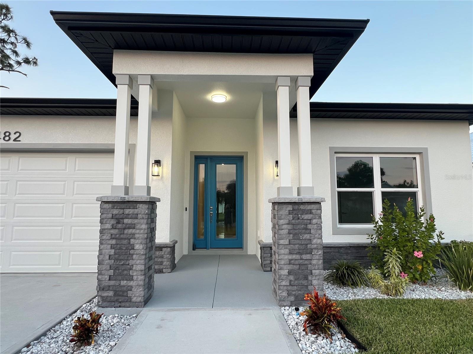 Image 2 of 45 For 482 Sunset Road N