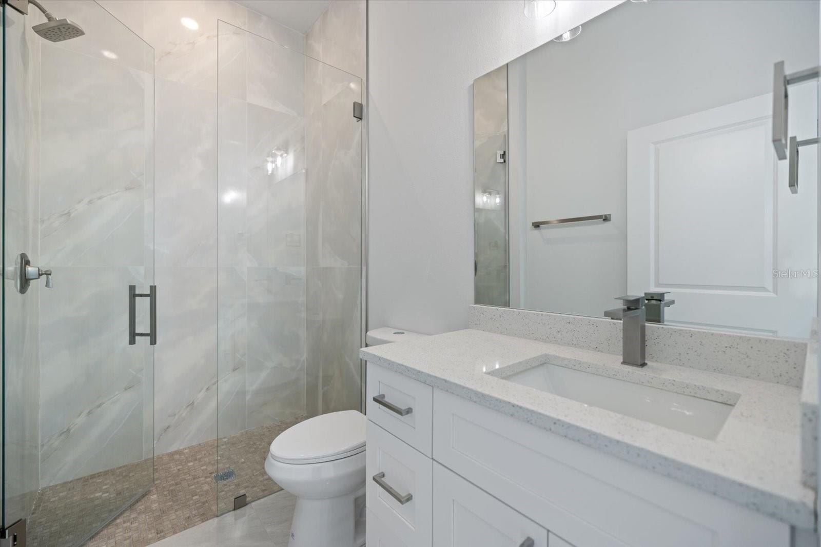 Image 30 of 45 For 482 Sunset Road N