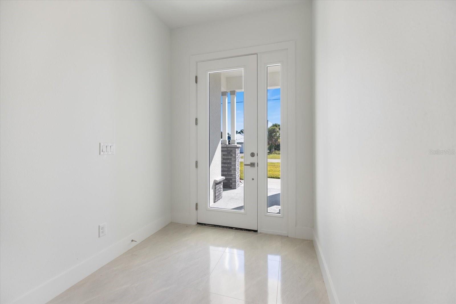 Image 5 of 45 For 482 Sunset Road N