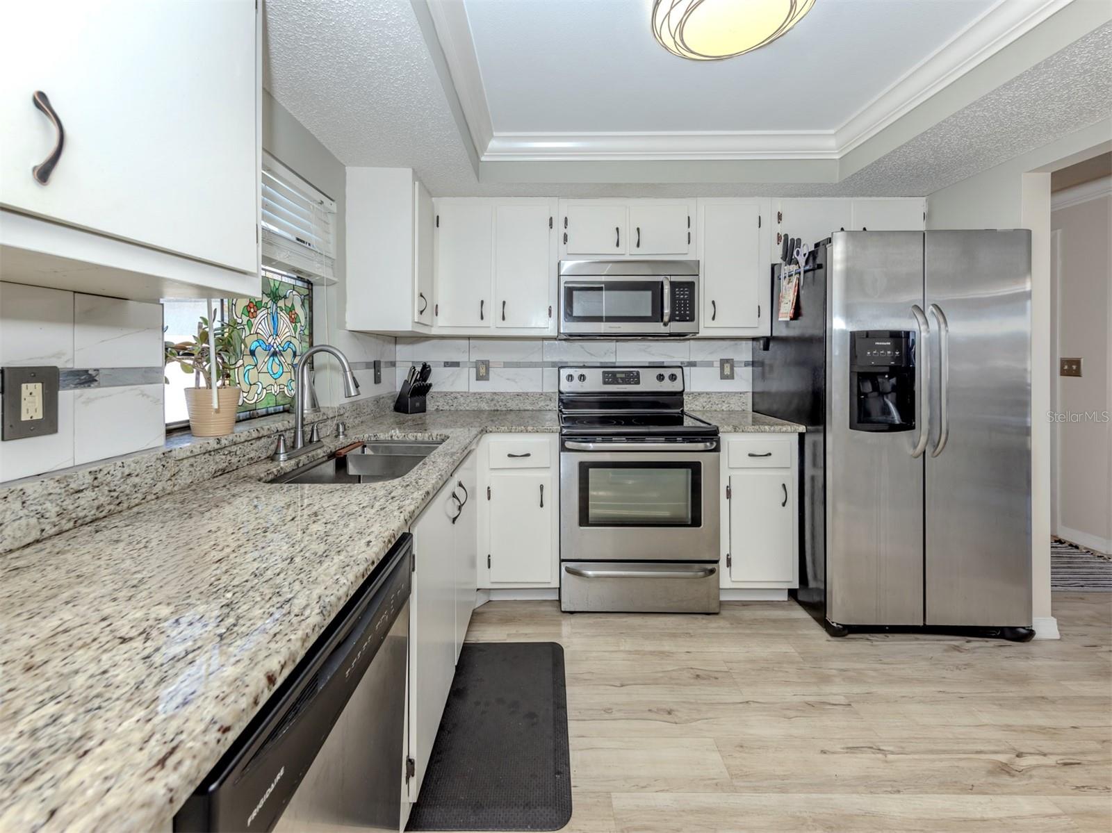 Image 9 of 31 For 1737 Bonitas Circle 1724-d